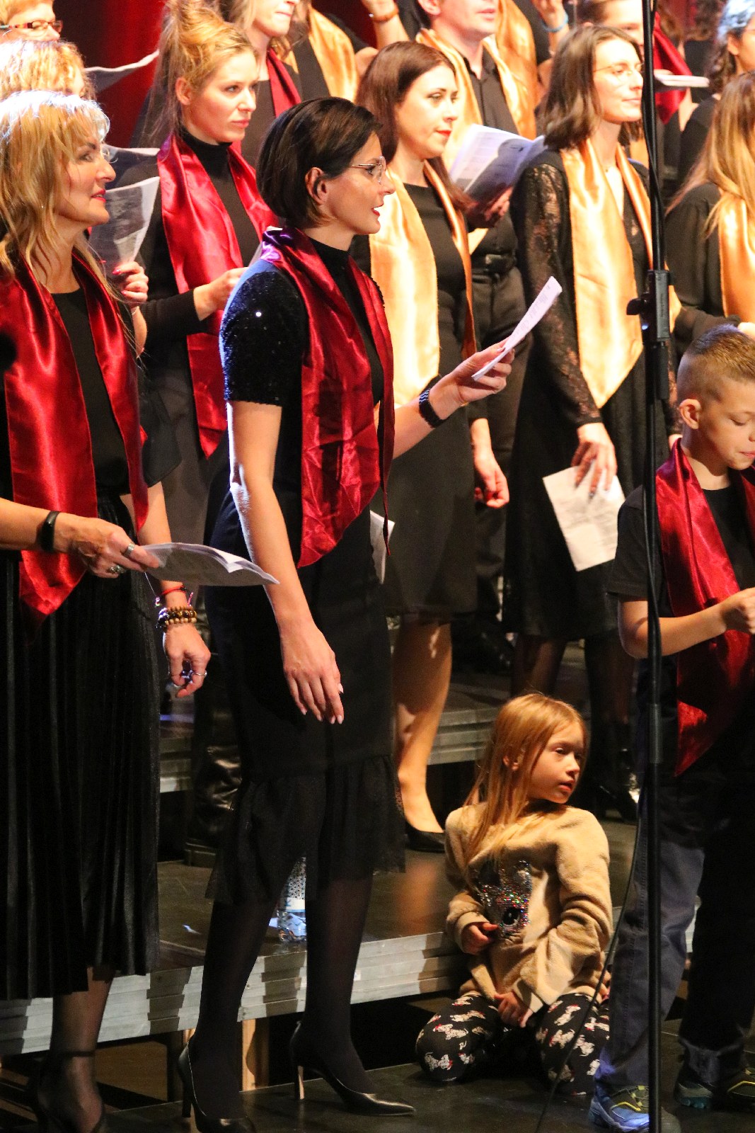 Legniczanie zaśpiewali z Mietkiem Szcześniakiem i Gospel Joy