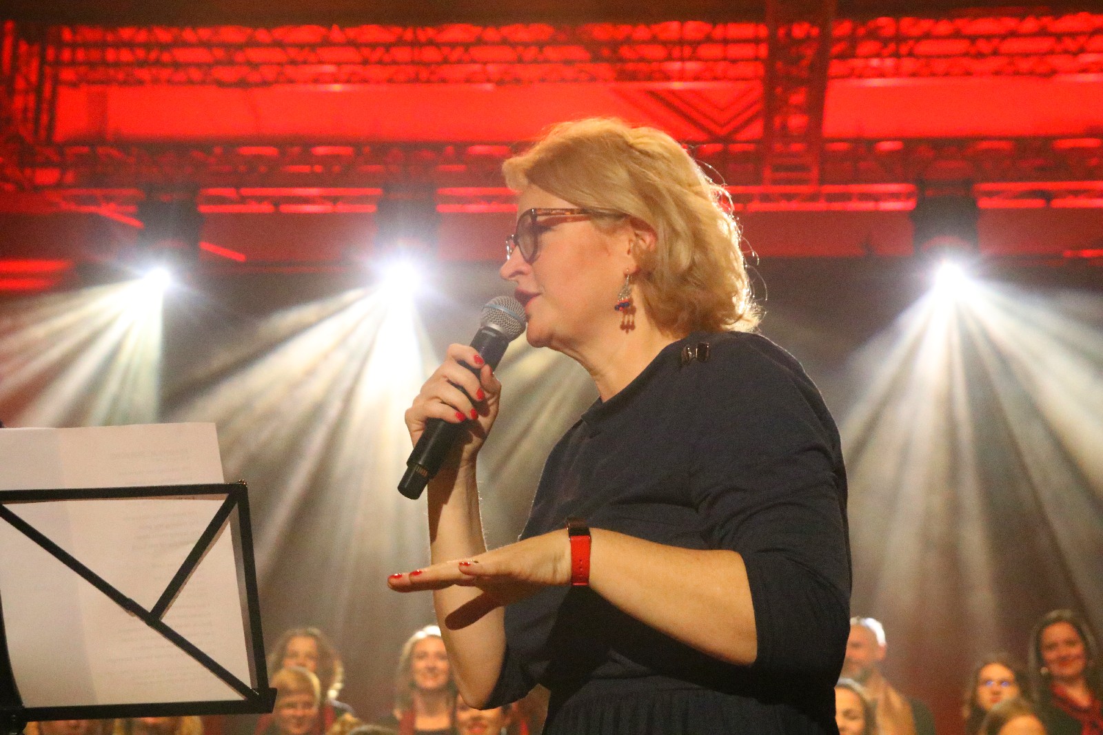 Legniczanie zaśpiewali z Mietkiem Szcześniakiem i Gospel Joy