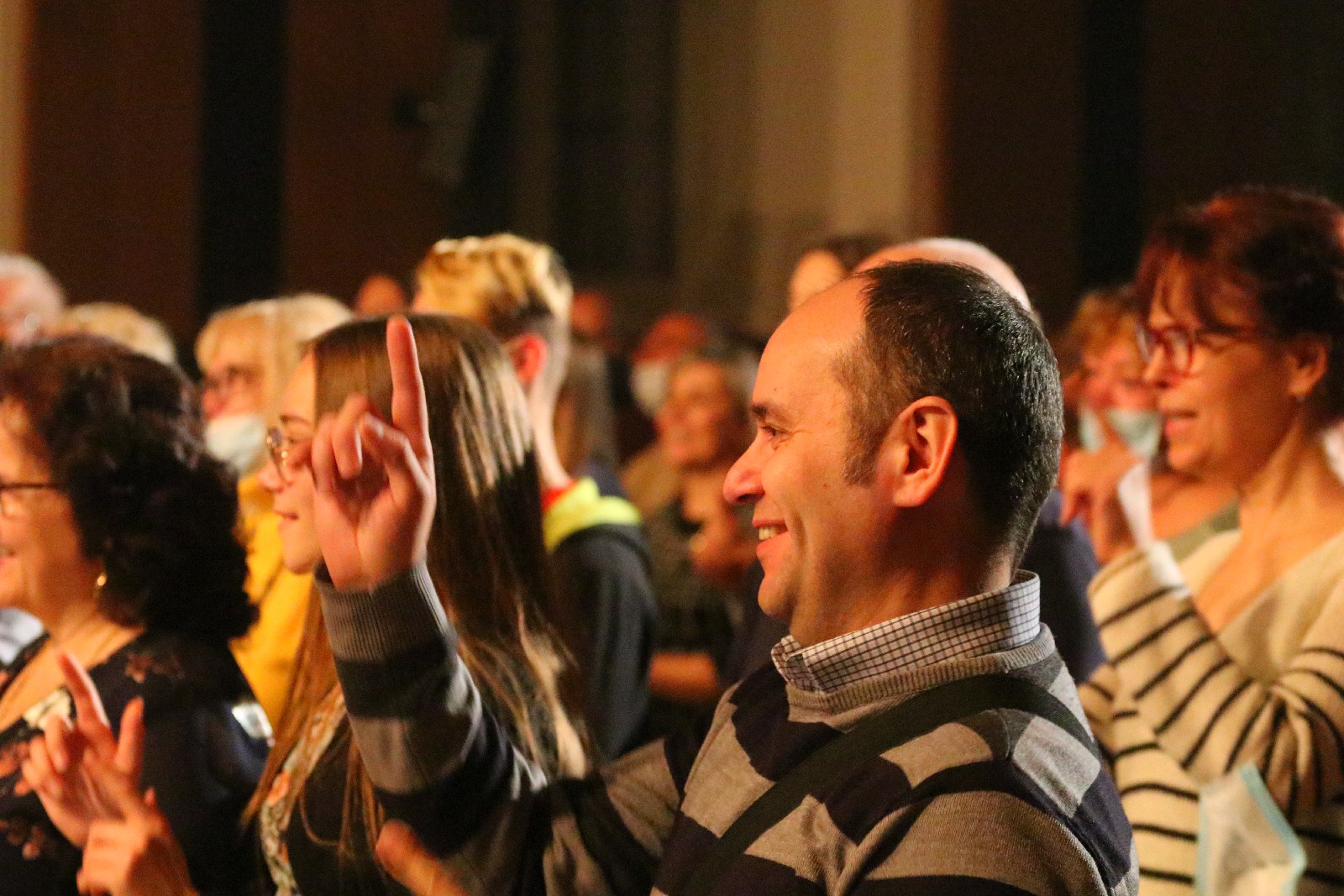 Legniczanie zaśpiewali z Mietkiem Szcześniakiem i Gospel Joy
