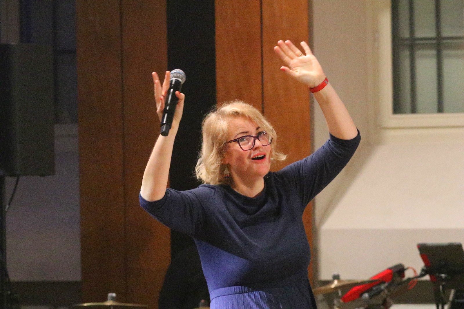 Legniczanie zaśpiewali z Mietkiem Szcześniakiem i Gospel Joy