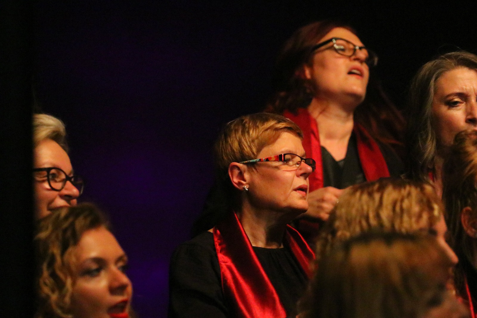 Legniczanie zaśpiewali z Mietkiem Szcześniakiem i Gospel Joy