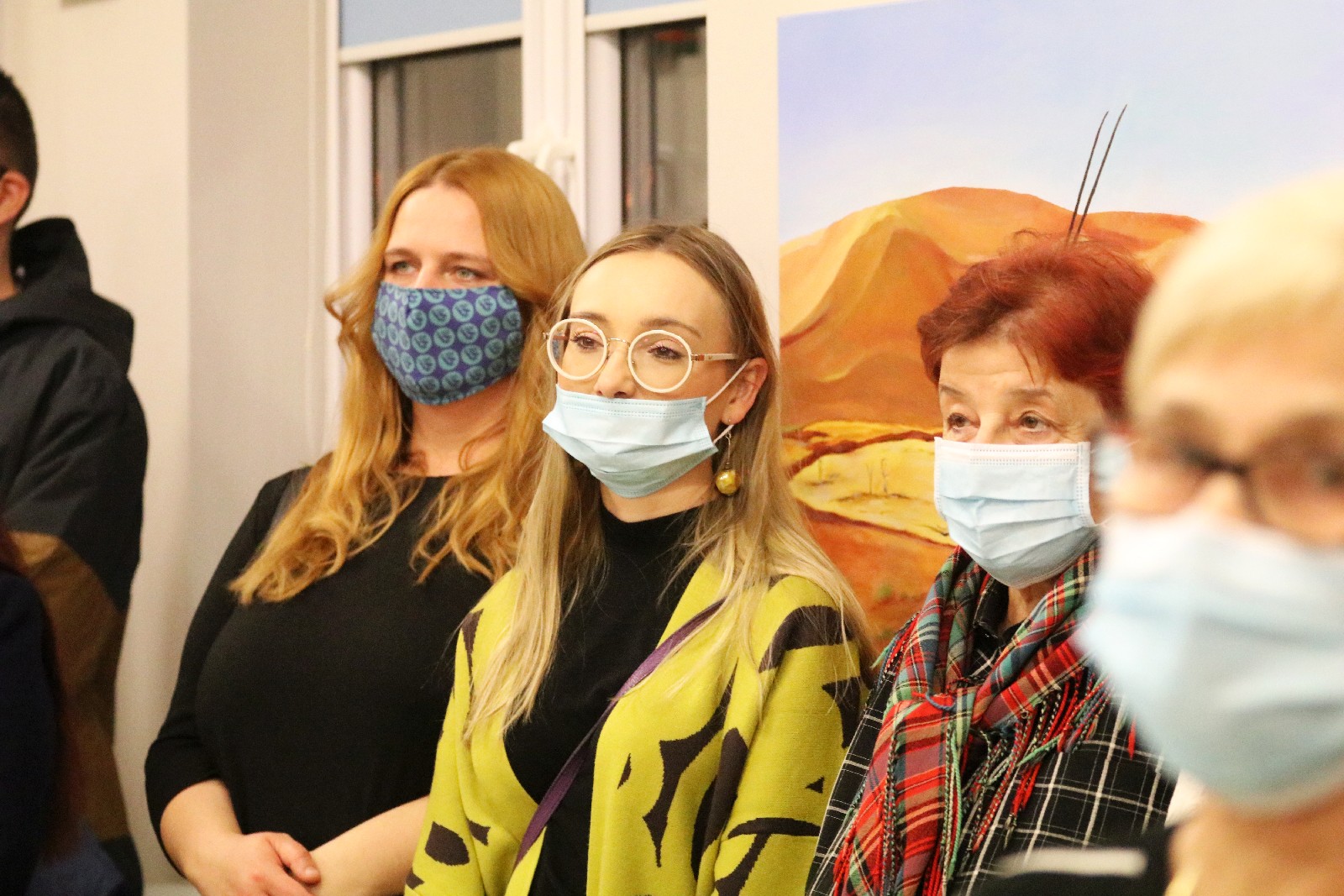 „Przybliżenia” Danuty Zapaśnik w osiedlowym domu kultury