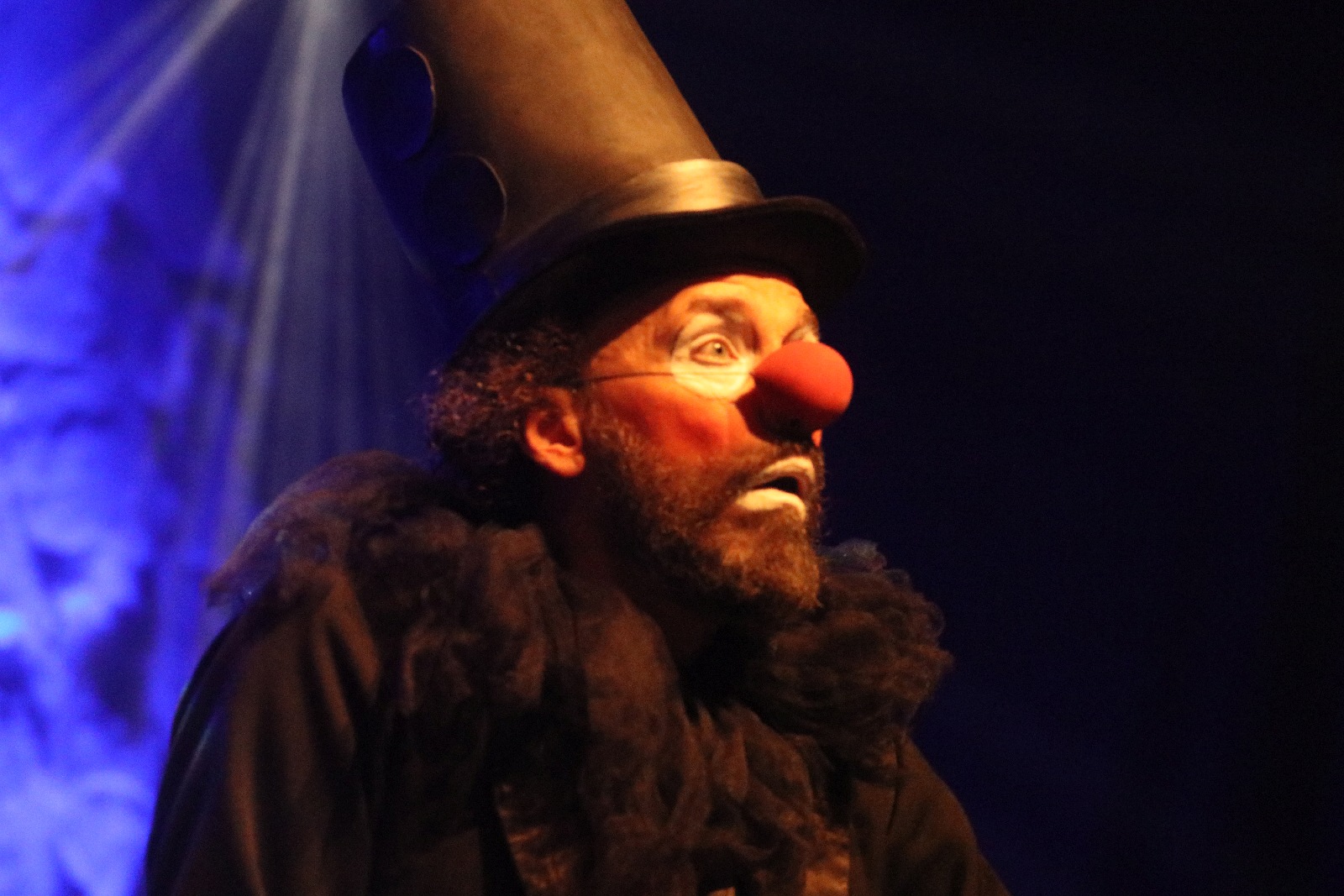 Spektakl mikołajkowy „Zimowe Show” w Sali Maneżowej