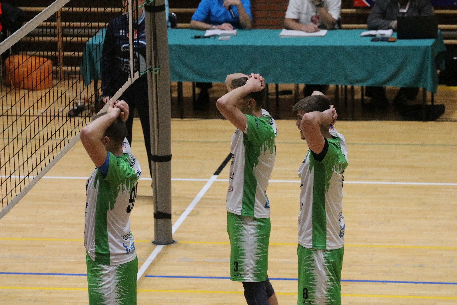 Niespodzianka w Legnicy. Ikar pokonał Eco-Team AZS Stoelzle