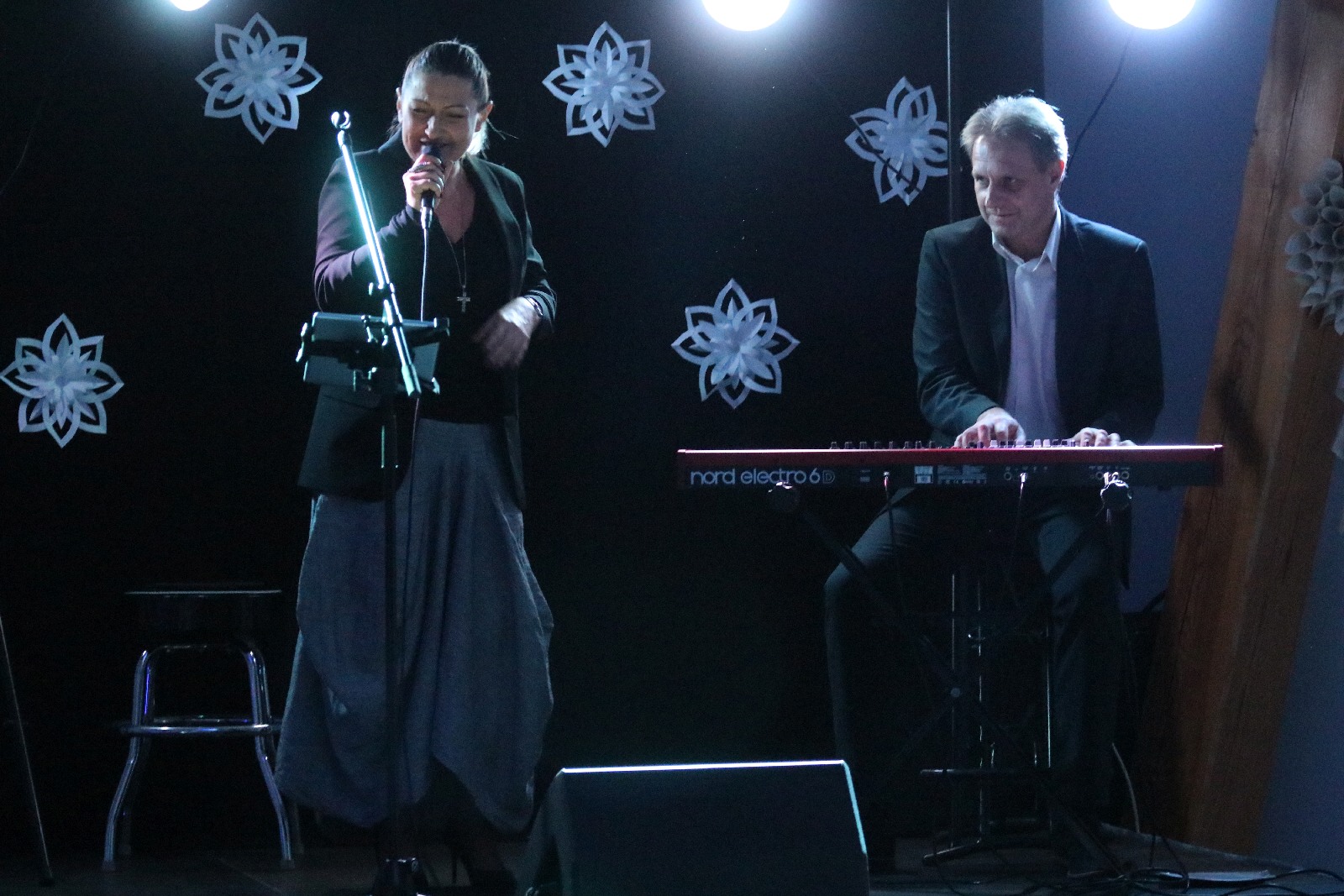 Magiczne polskie kolędy oprószone jazzowym puchem w Ziemnicach