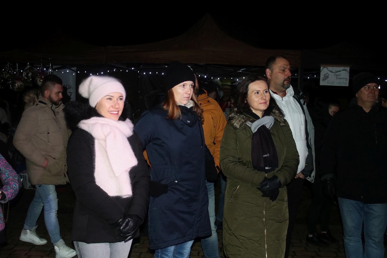 Kunice gorące od gorących serc. Kolędowali dla Hani