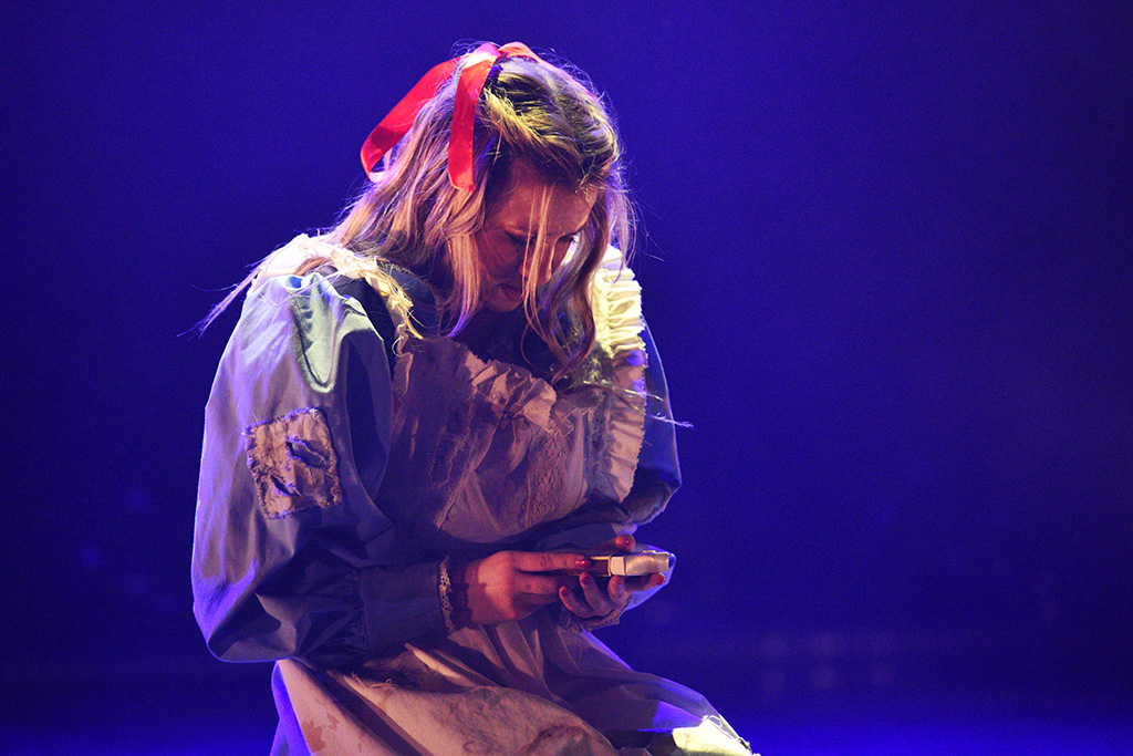 „Dziewczynka z zapałkami”. Baśniowy spektakl Teatru Avatar