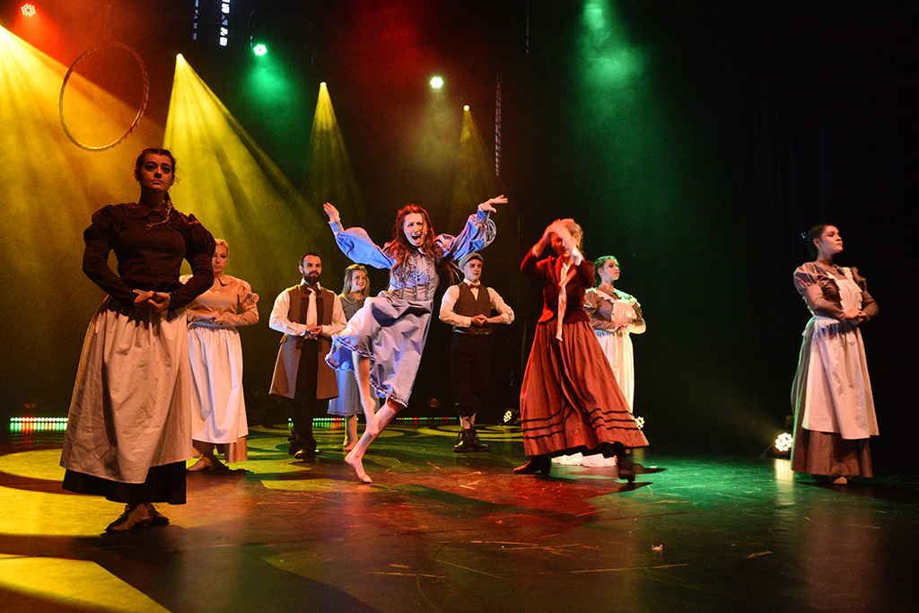 „Dziewczynka z zapałkami”. Baśniowy spektakl Teatru Avatar