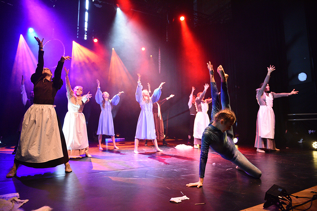 „Dziewczynka z zapałkami”. Baśniowy spektakl Teatru Avatar