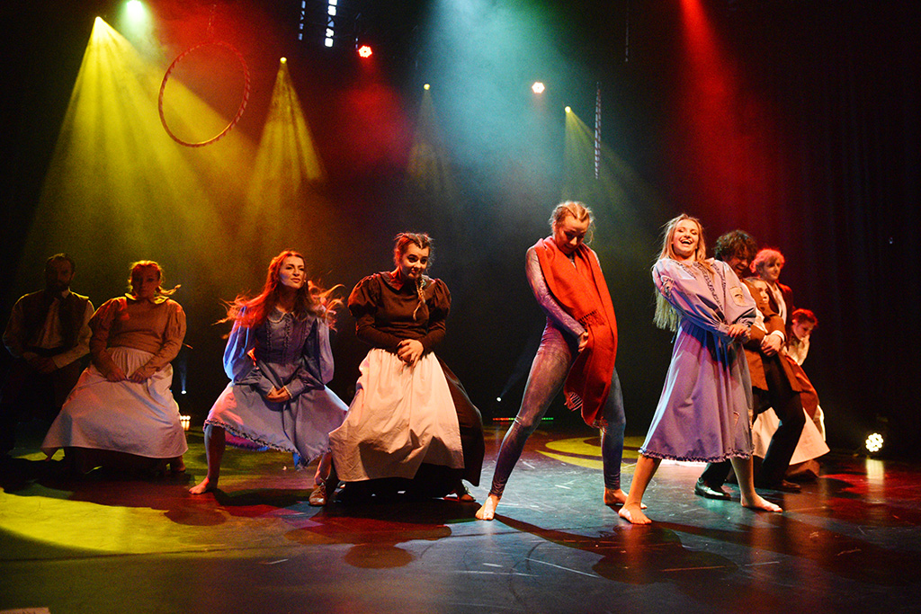 „Dziewczynka z zapałkami”. Baśniowy spektakl Teatru Avatar
