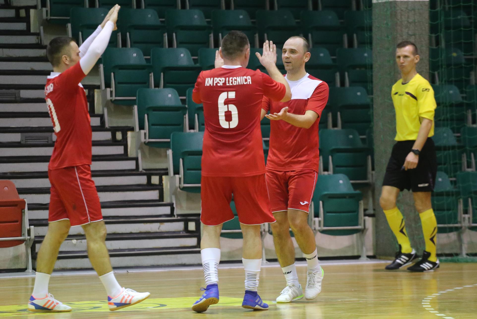 Legnicka Liga Halowa Saller Cup: Fire pokonał kolejnego rywala