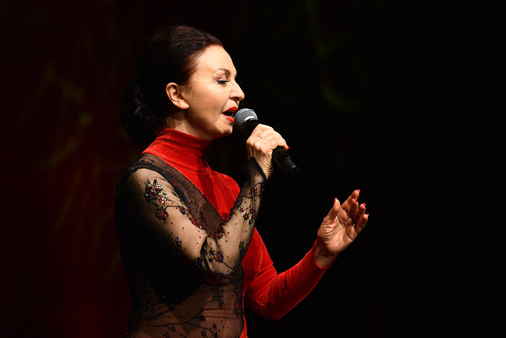 Brodzińska, Jajkiewicz, duety i Kosma Band