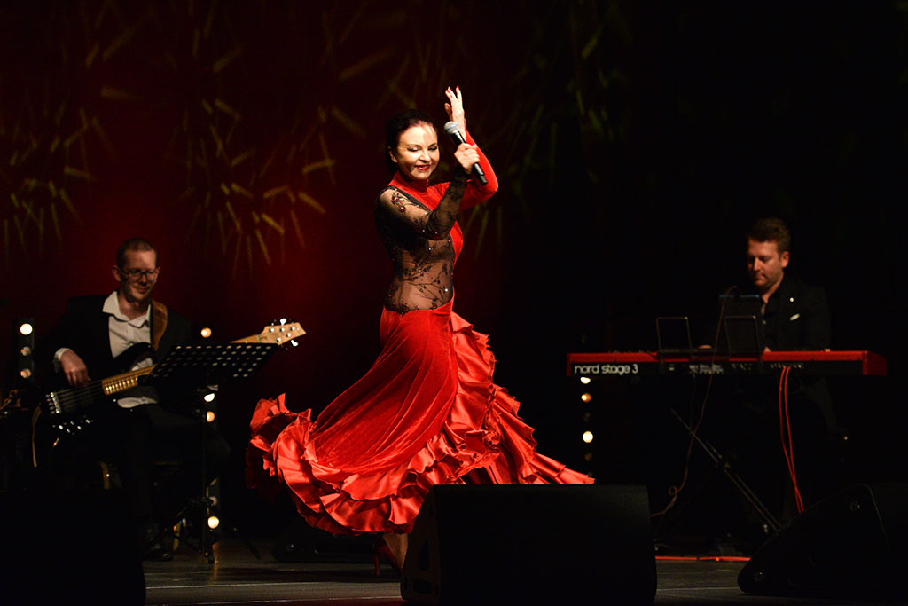 Brodzińska, Jajkiewicz, duety i Kosma Band