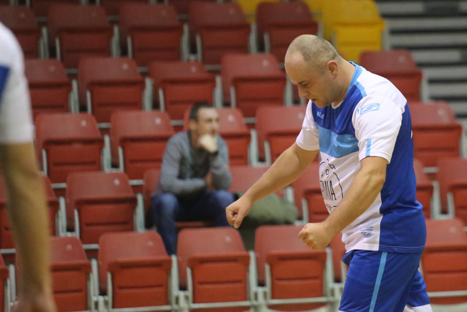 Legnicka Liga Halowa Saller Cup: Fire pokonał kolejnego rywala