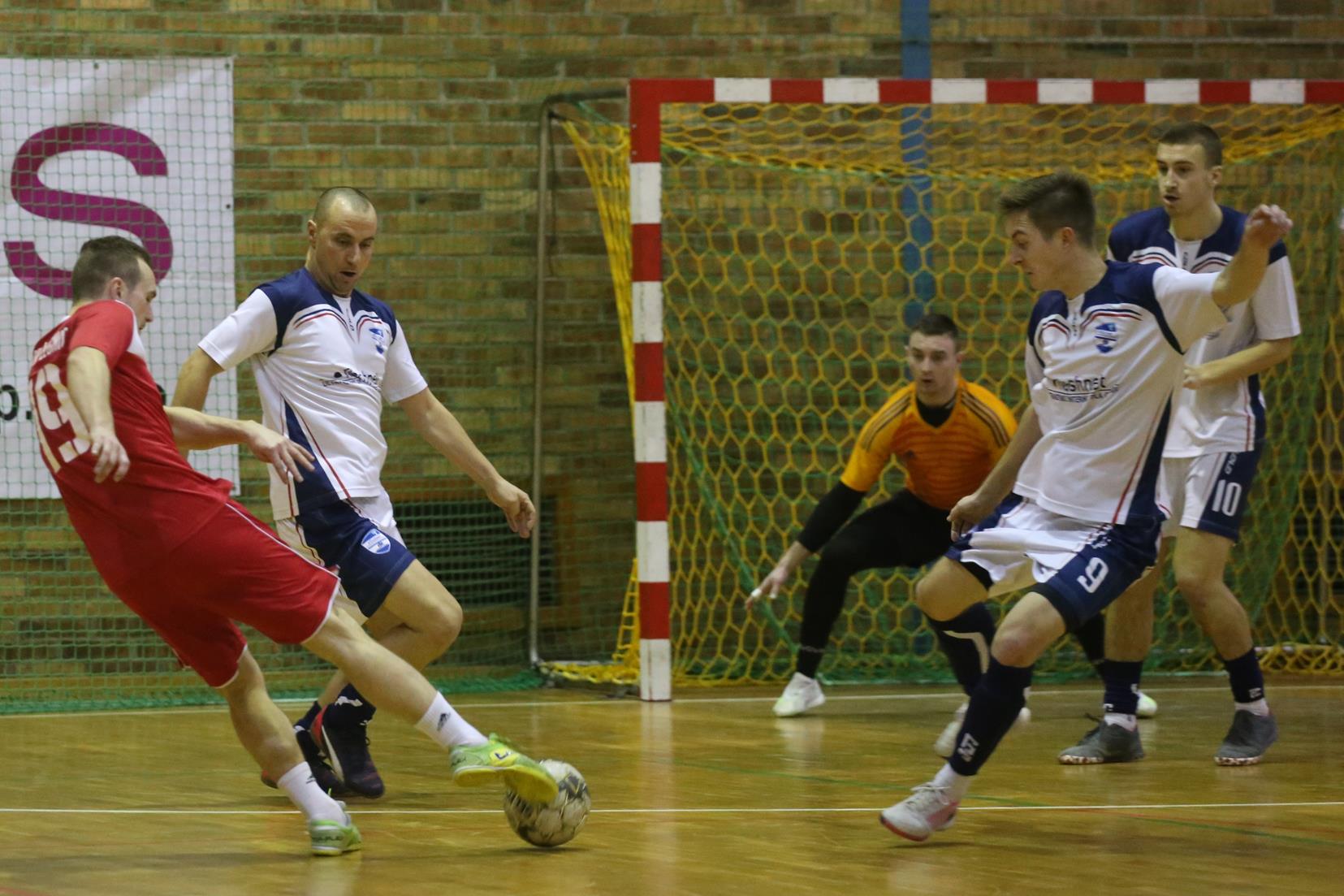 Legnicka Liga Halowa Saller Cup: Fire pokonał kolejnego rywala
