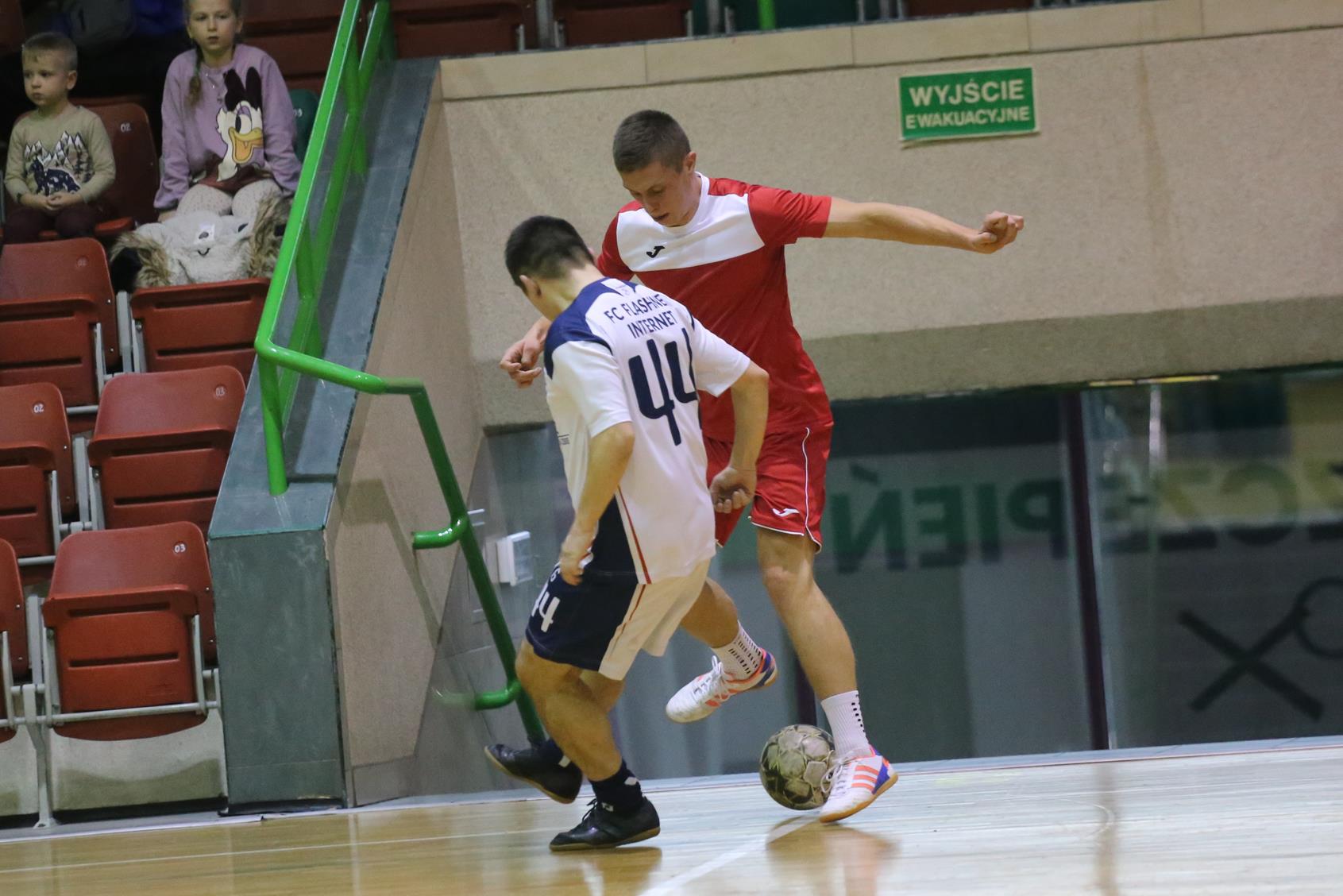 Legnicka Liga Halowa Saller Cup: Fire pokonał kolejnego rywala