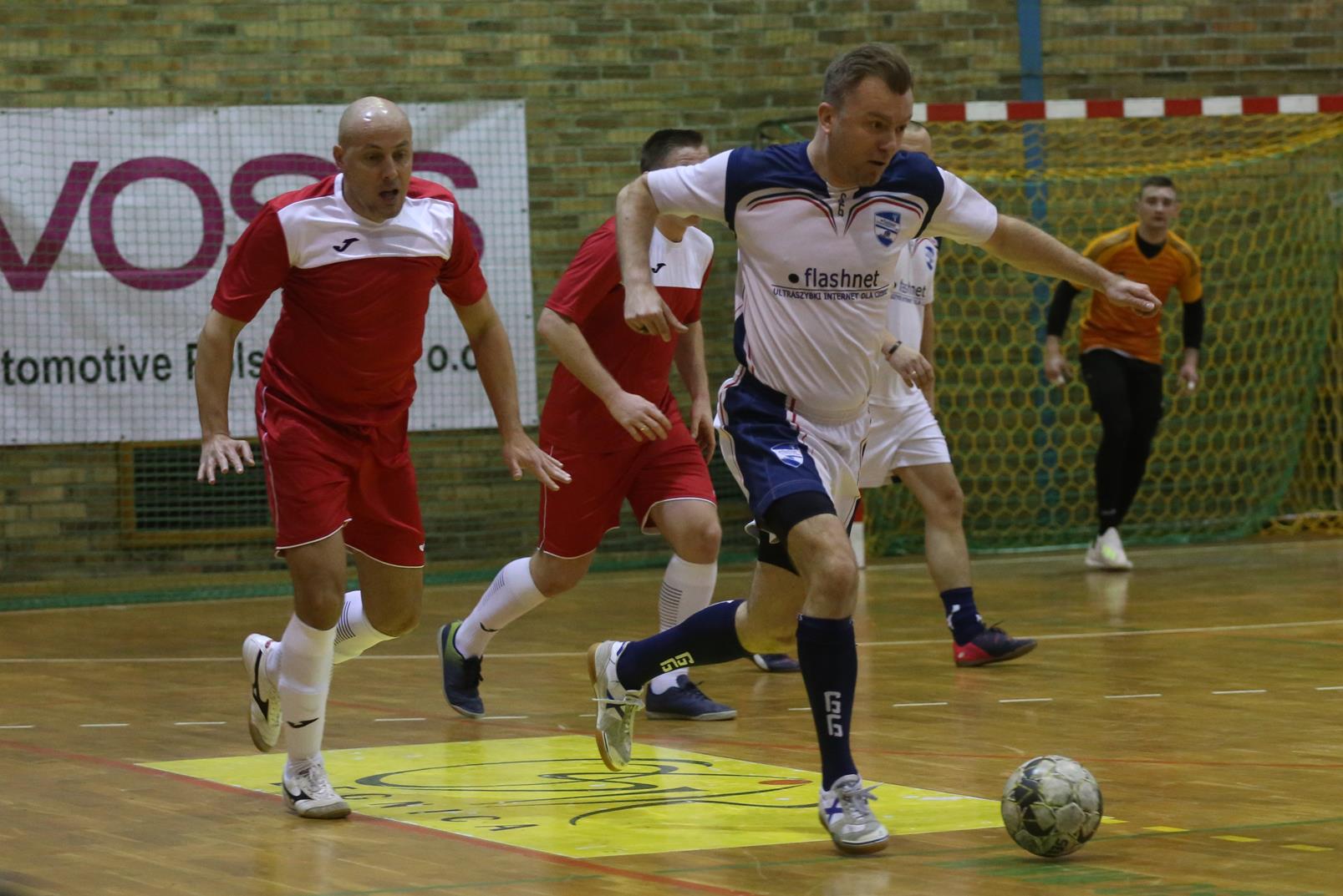 Legnicka Liga Halowa Saller Cup: Fire pokonał kolejnego rywala