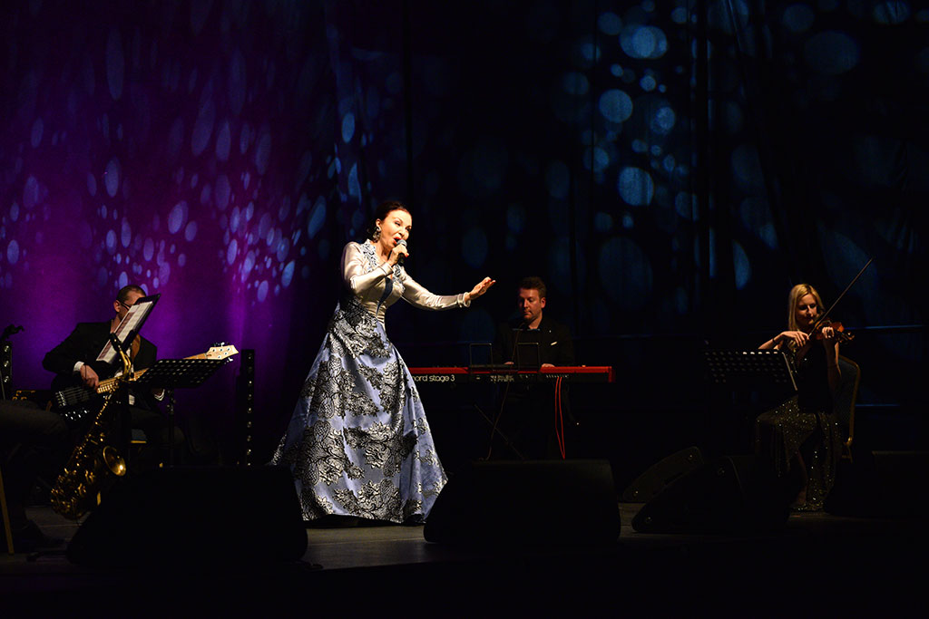 Brodzińska, Jajkiewicz, duety i Kosma Band