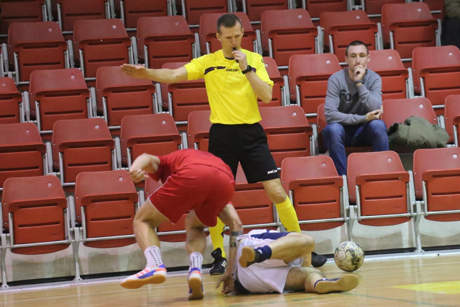 Legnicka Liga Halowa Saller Cup: Fire pokonał kolejnego rywala