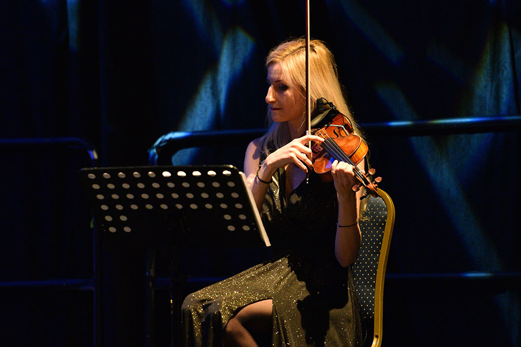 Brodzińska, Jajkiewicz, duety i Kosma Band