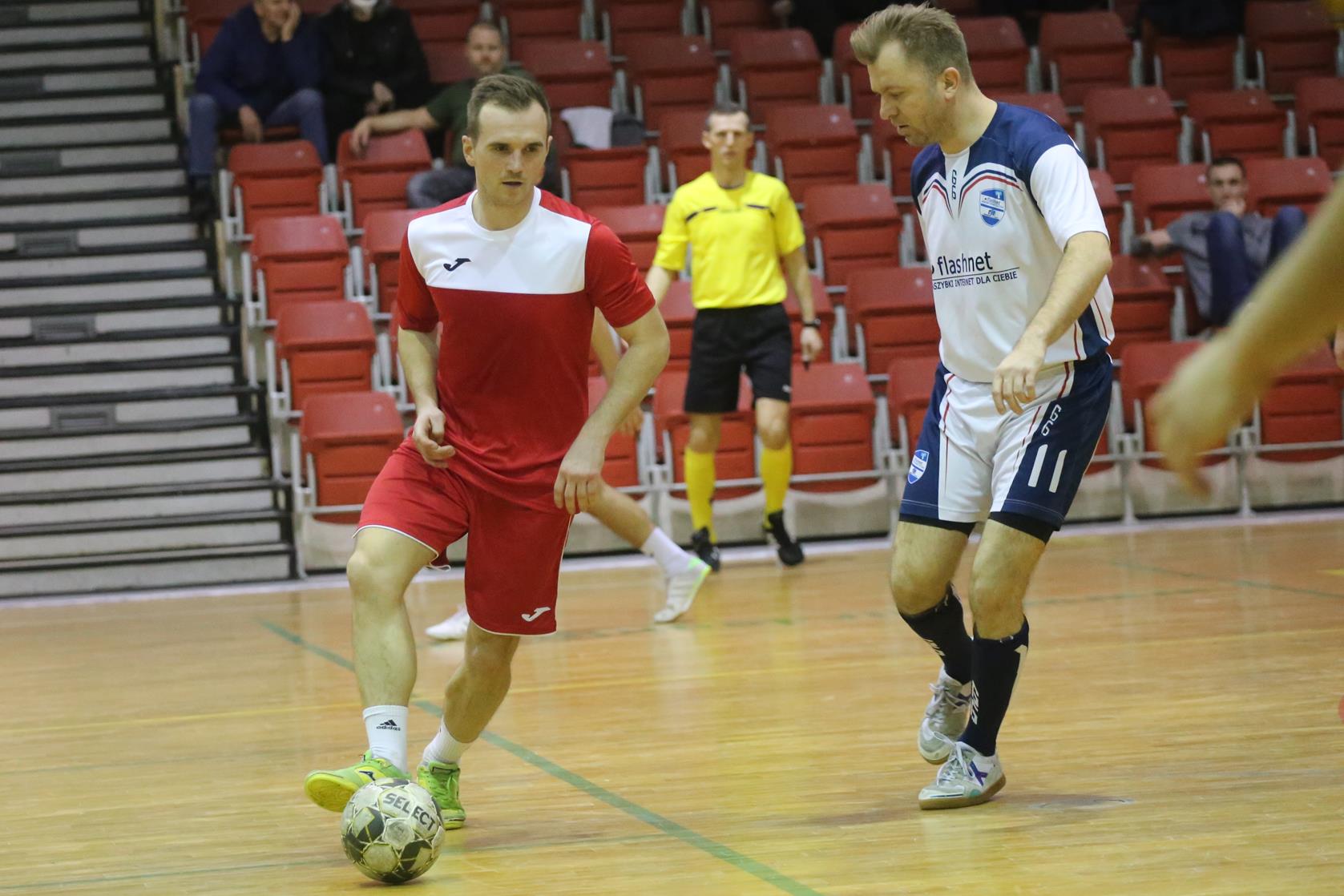 Legnicka Liga Halowa Saller Cup: Fire pokonał kolejnego rywala