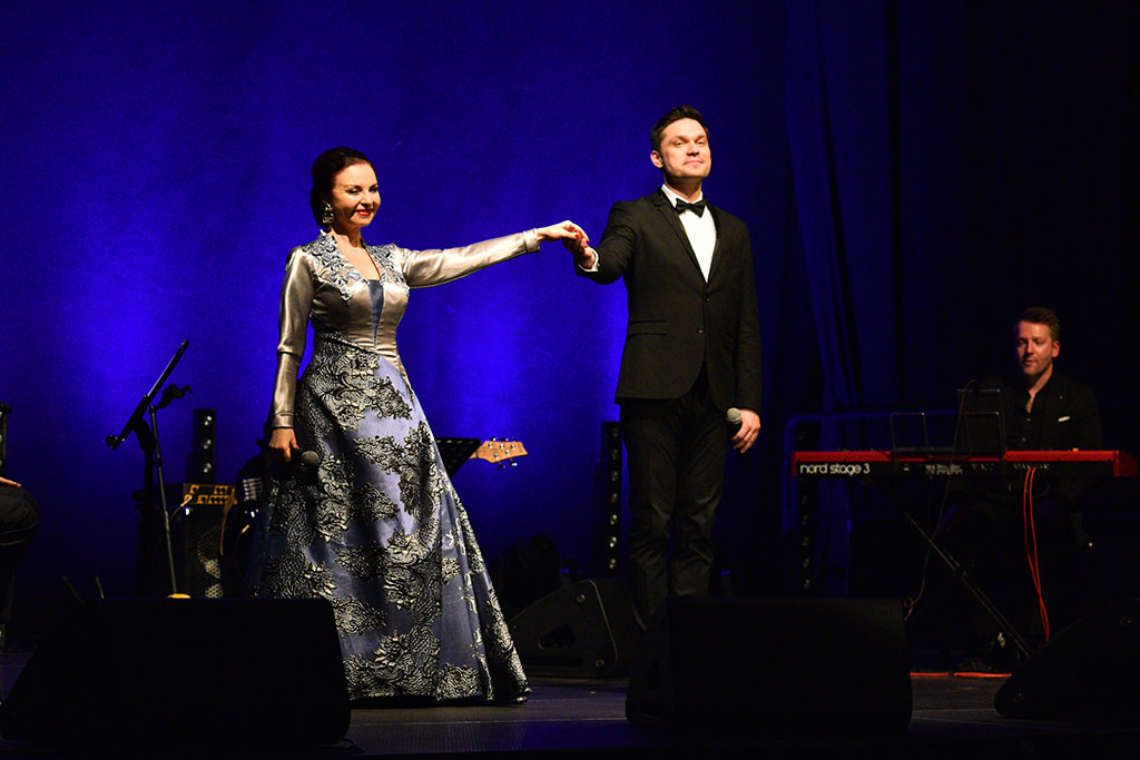 Brodzińska, Jajkiewicz, duety i Kosma Band