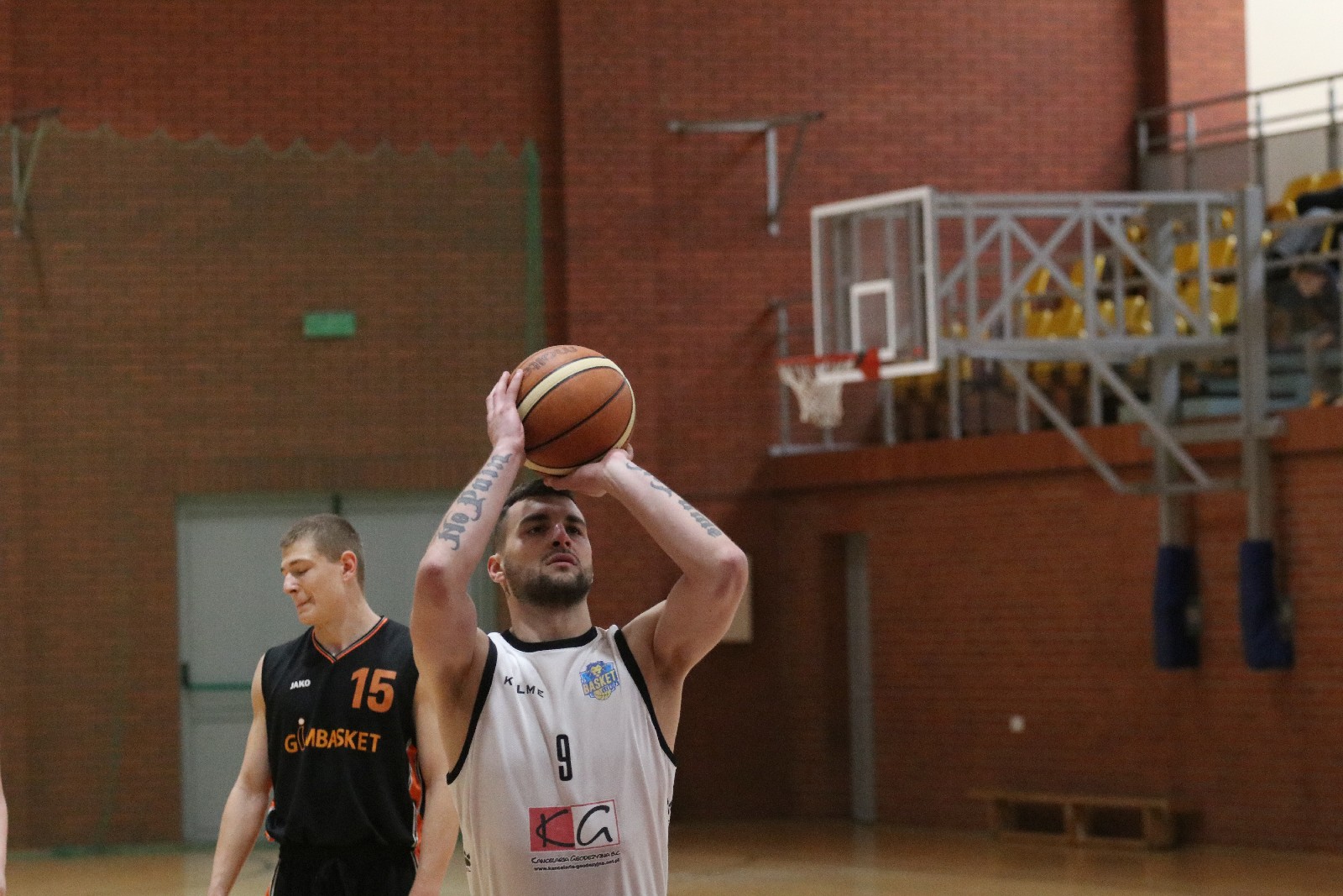 Basket Legnica zdemolował u siebie UKS Gimbasket Wrocław