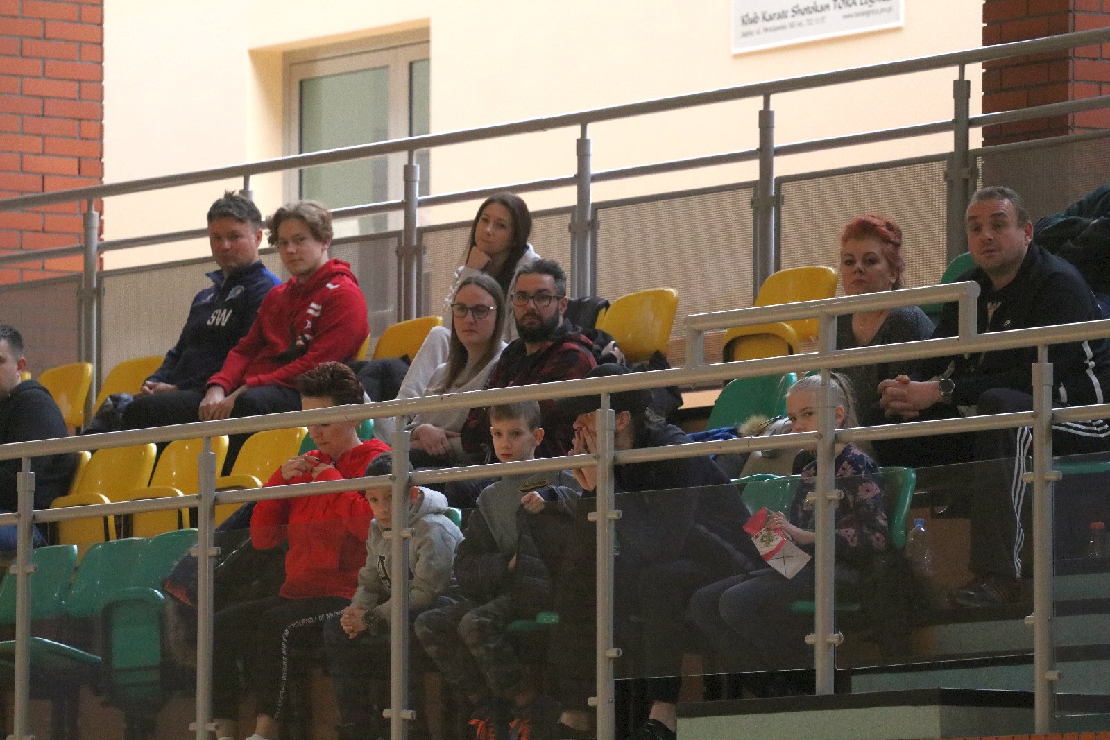 Basket Legnica zdemolował u siebie UKS Gimbasket Wrocław