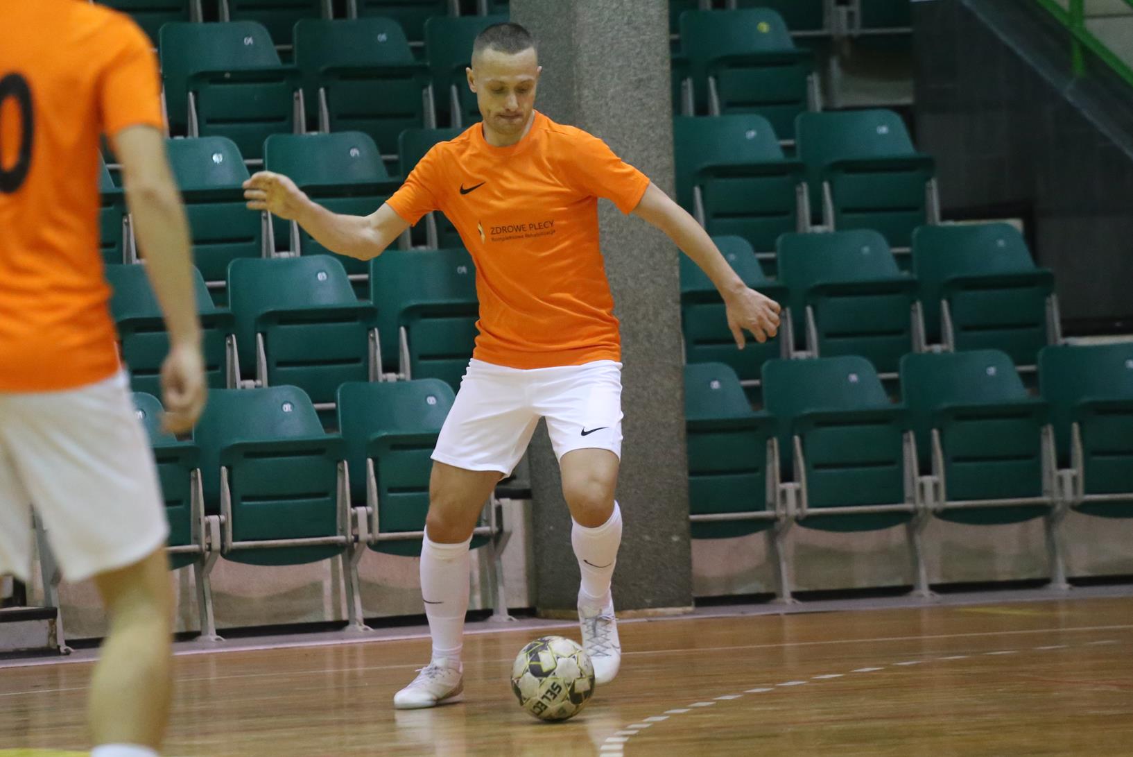 Legnicka Liga Halowa Saller Cup: Sariv zdemolował Fire