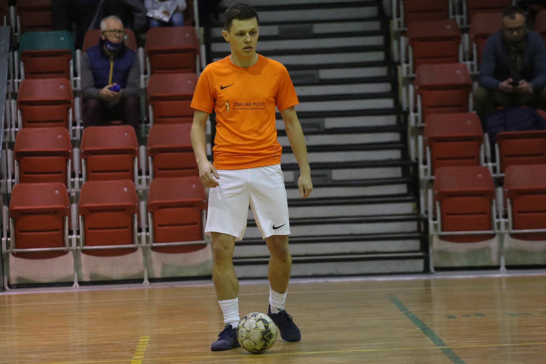 Legnicka Liga Halowa Saller Cup: Sariv zdemolował Fire