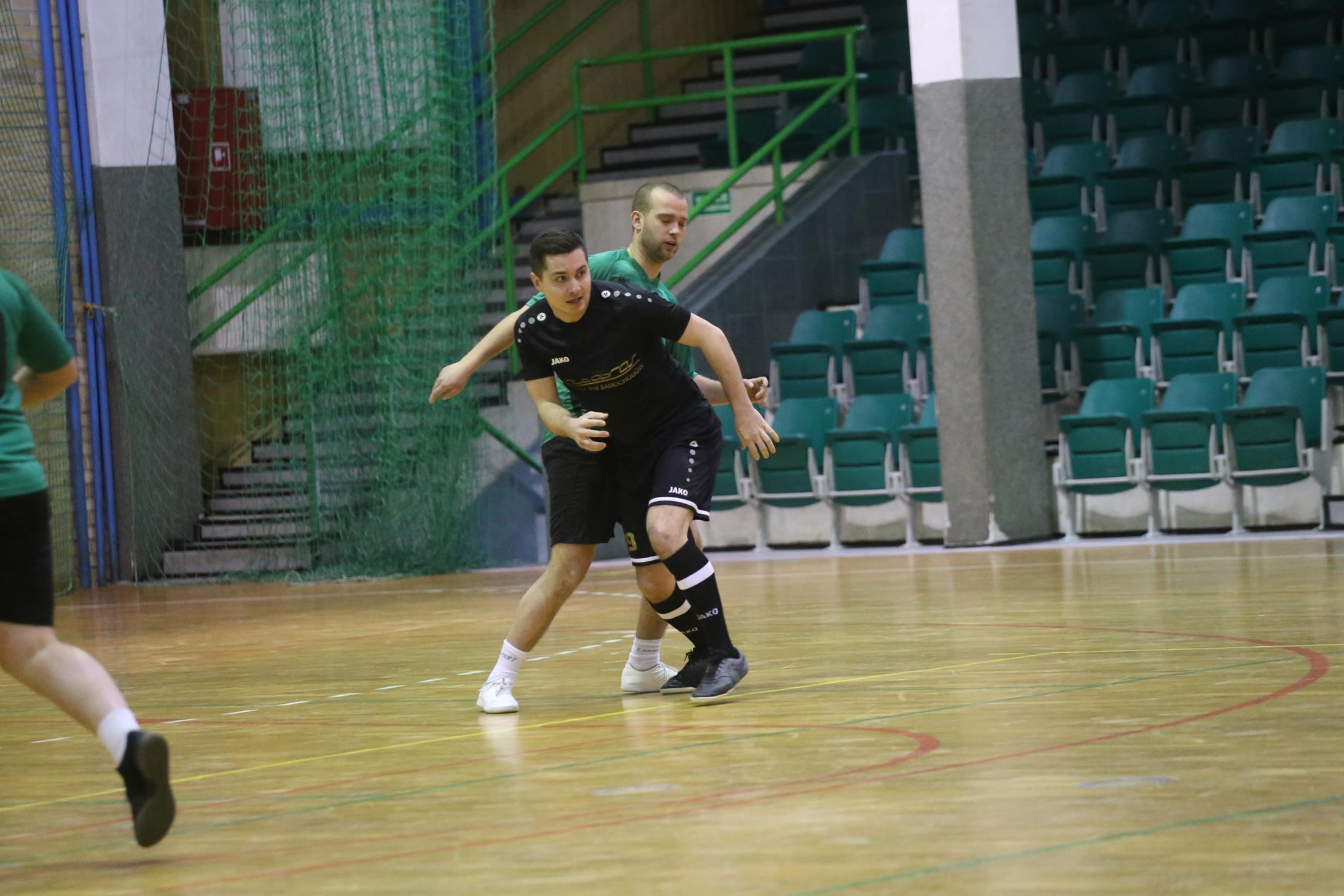 Legnicka Liga Halowa Saller Cup: Sariv zdemolował Fire