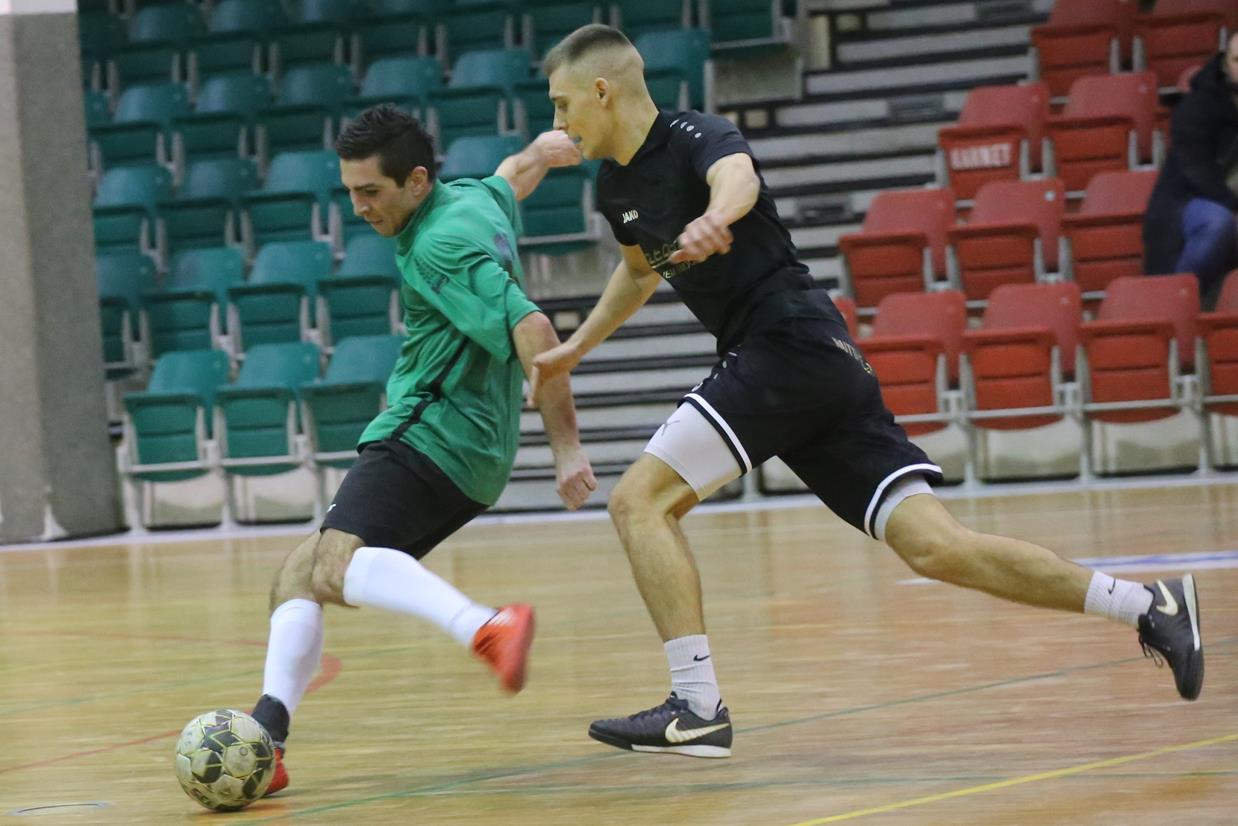 Legnicka Liga Halowa Saller Cup: Sariv zdemolował Fire