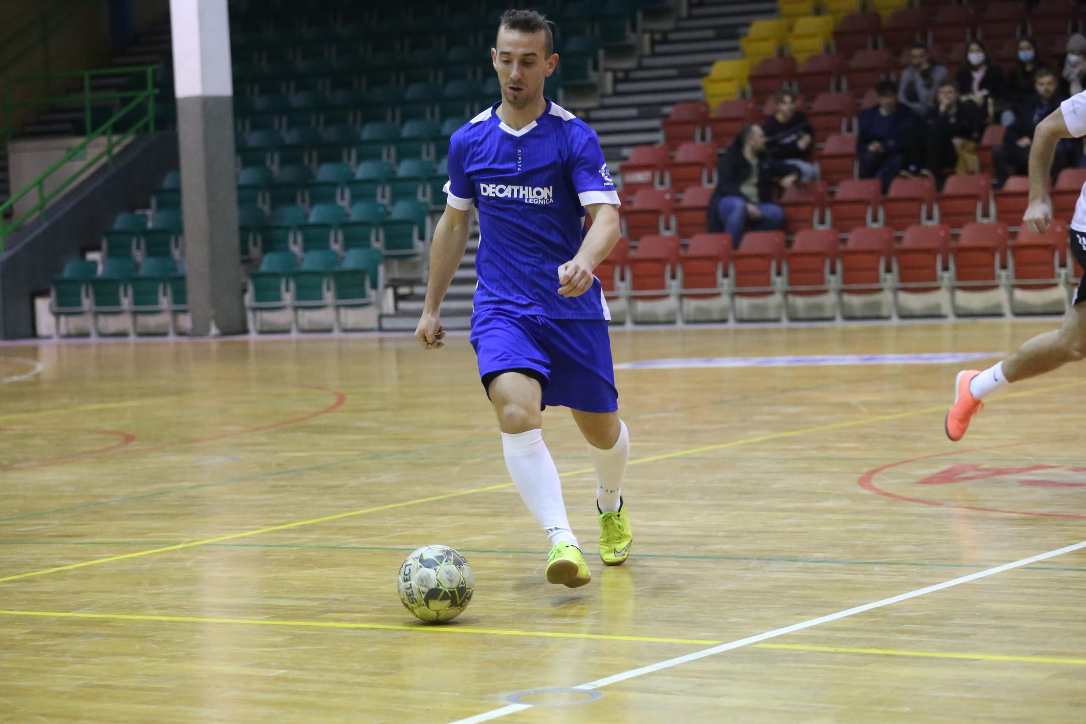 Legnicka Liga Halowa Saller Cup: Sariv zdemolował Fire