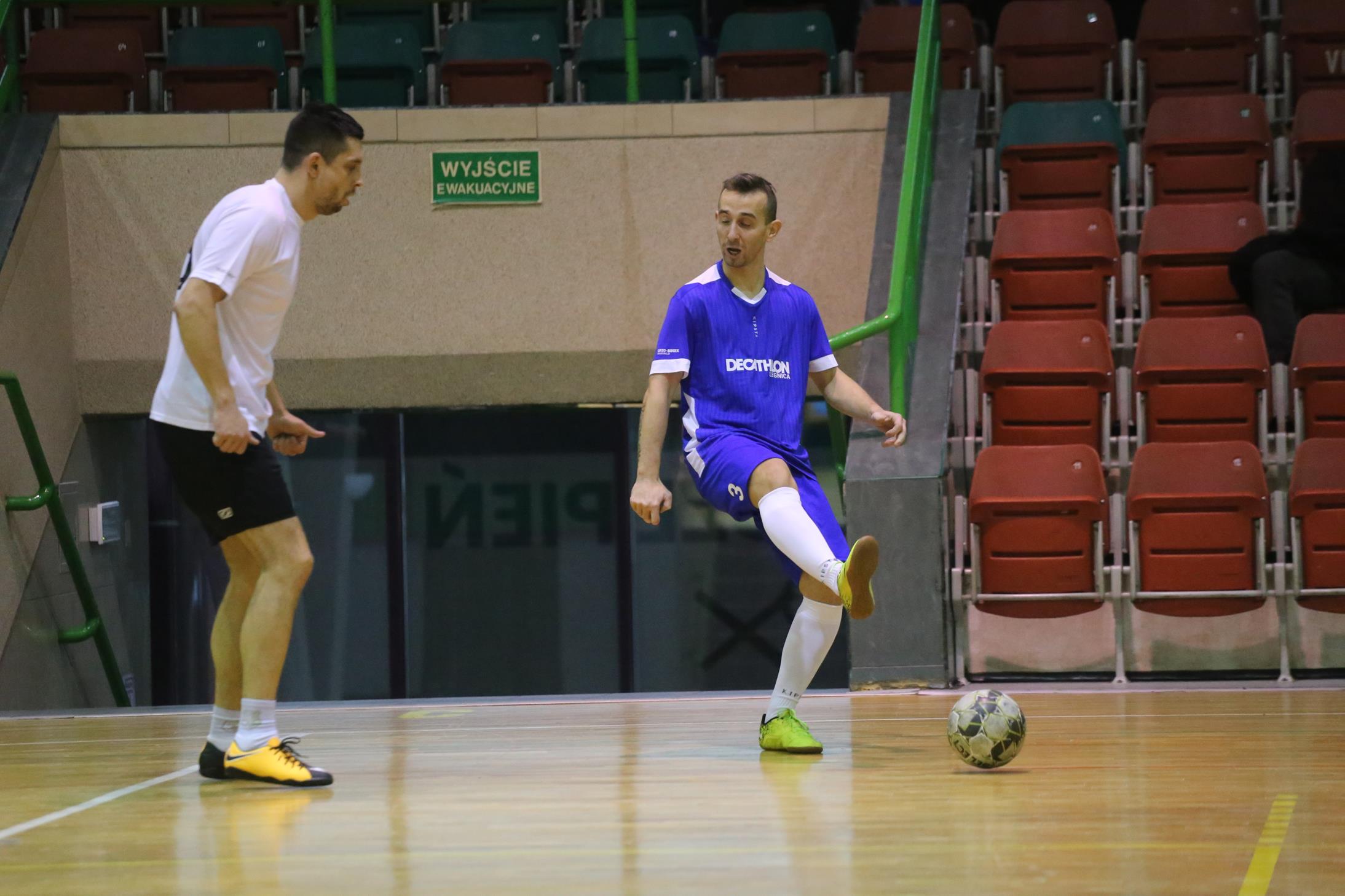 Legnicka Liga Halowa Saller Cup: Sariv zdemolował Fire
