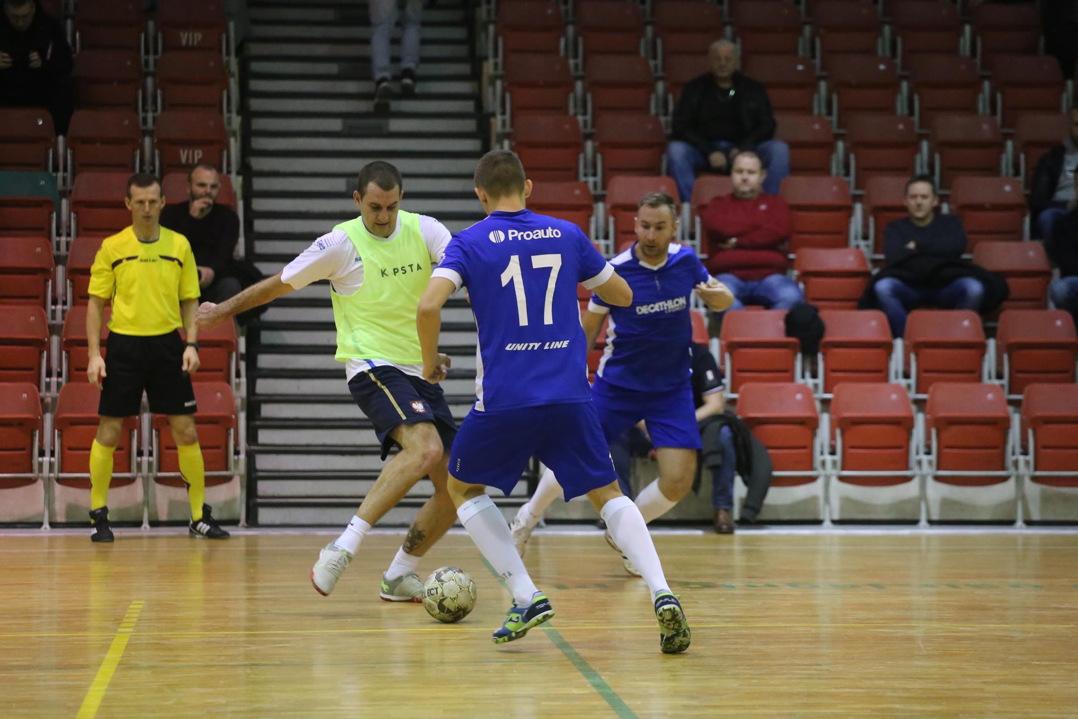 Legnicka Liga Halowa Saller Cup: Sariv zdemolował Fire