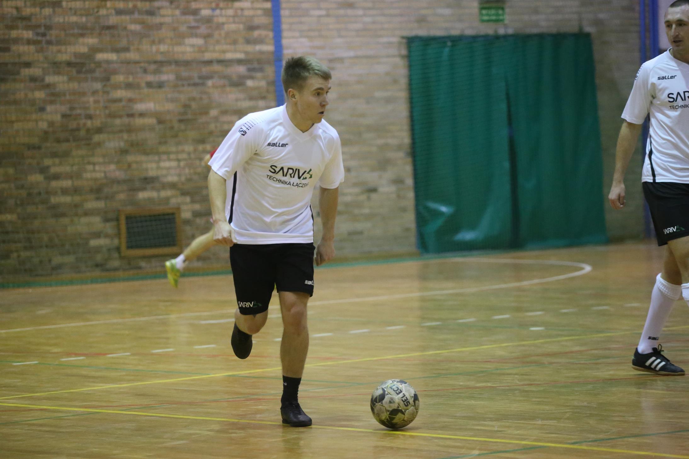 Legnicka Liga Halowa Saller Cup: Sariv zdemolował Fire