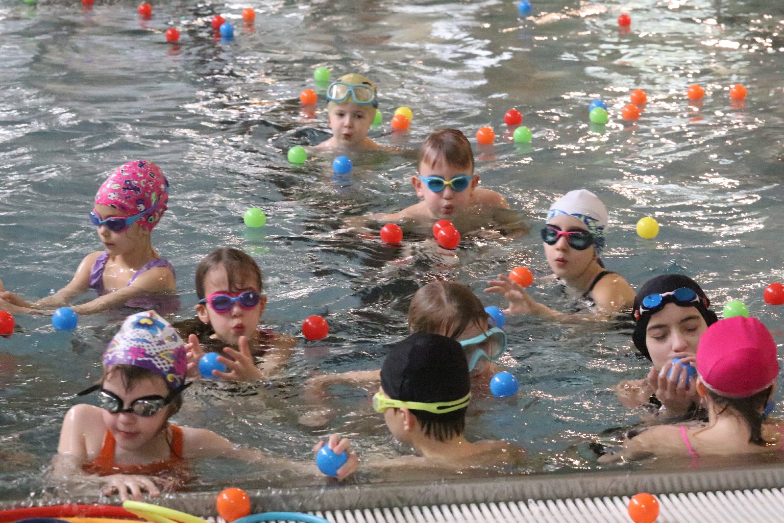 Wodne zabawy na Delfinku dla dzieci i młodzieży