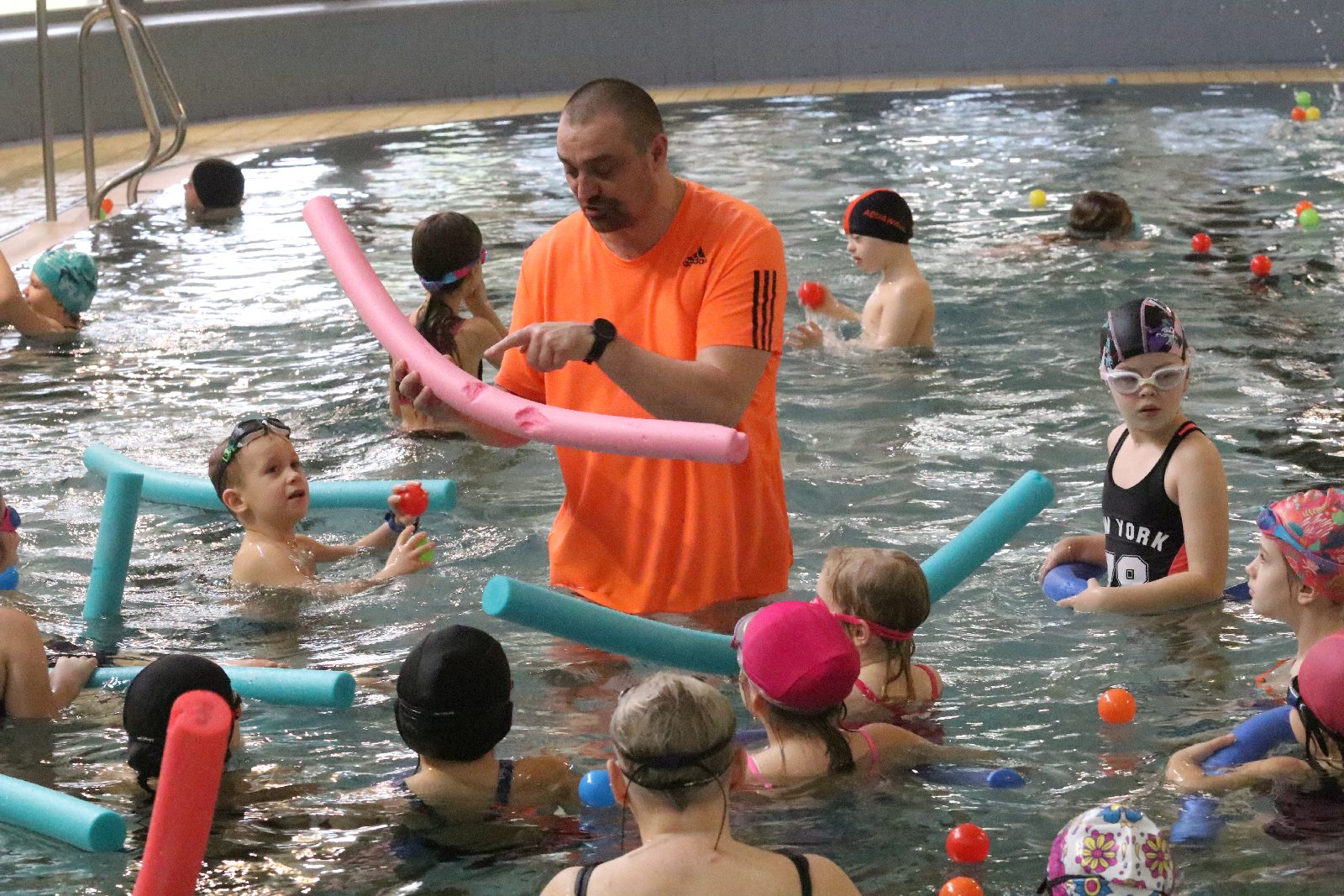 Wodne zabawy na Delfinku dla dzieci i młodzieży