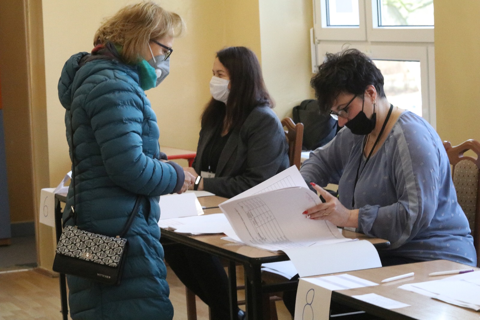 Trwają przedterminowe wybory w gminie Kunice