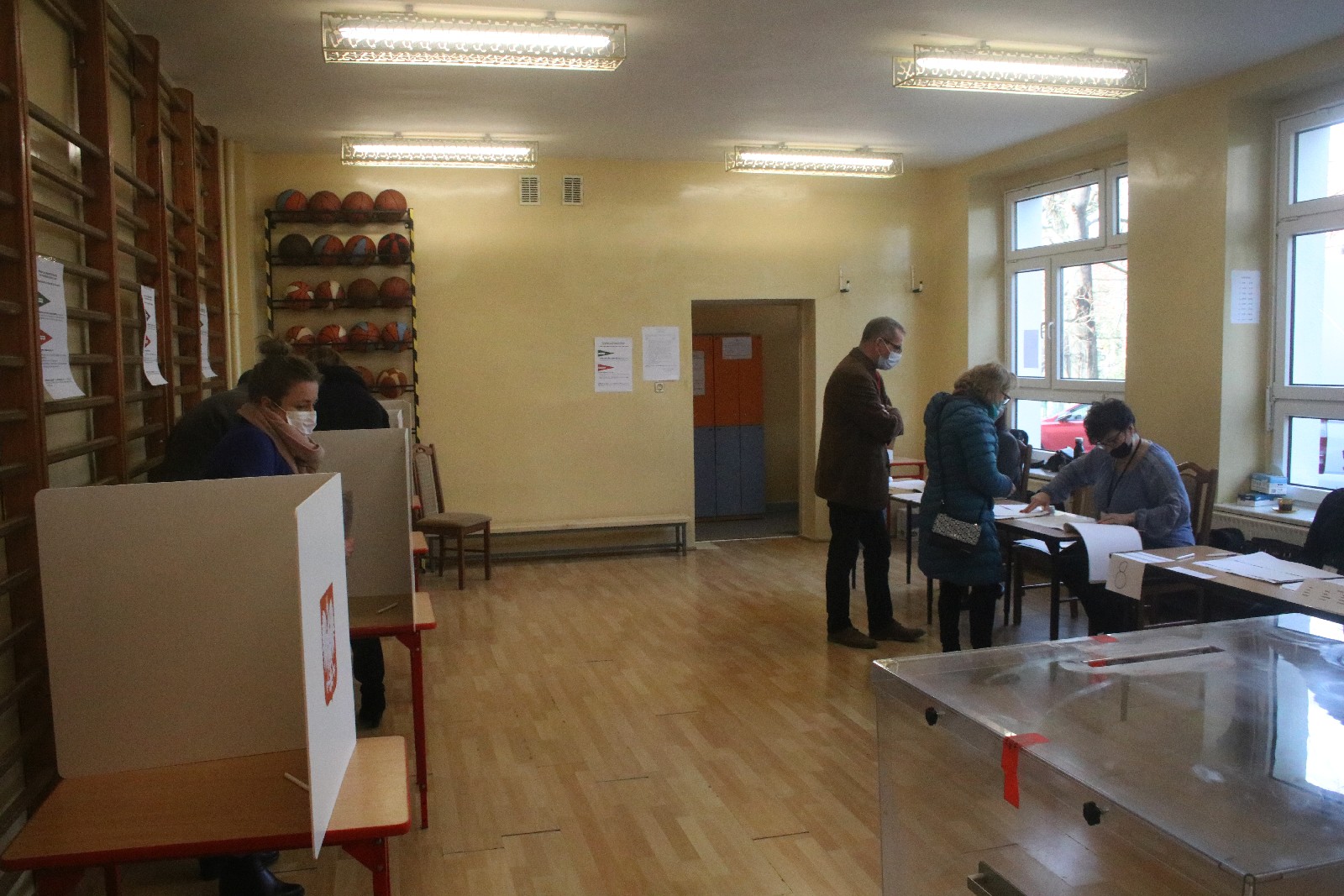 Trwają przedterminowe wybory w gminie Kunice