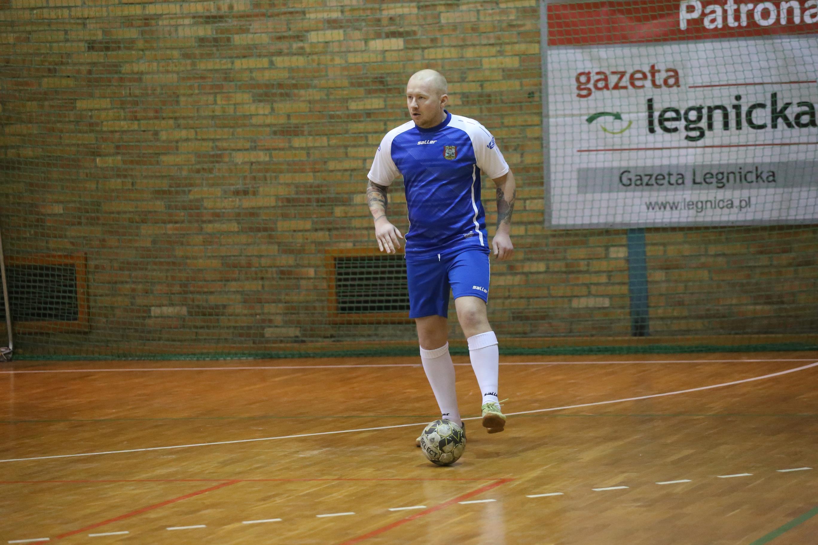 Legnicka Liga Halowa: Fire umocnił się na prowadzeniu