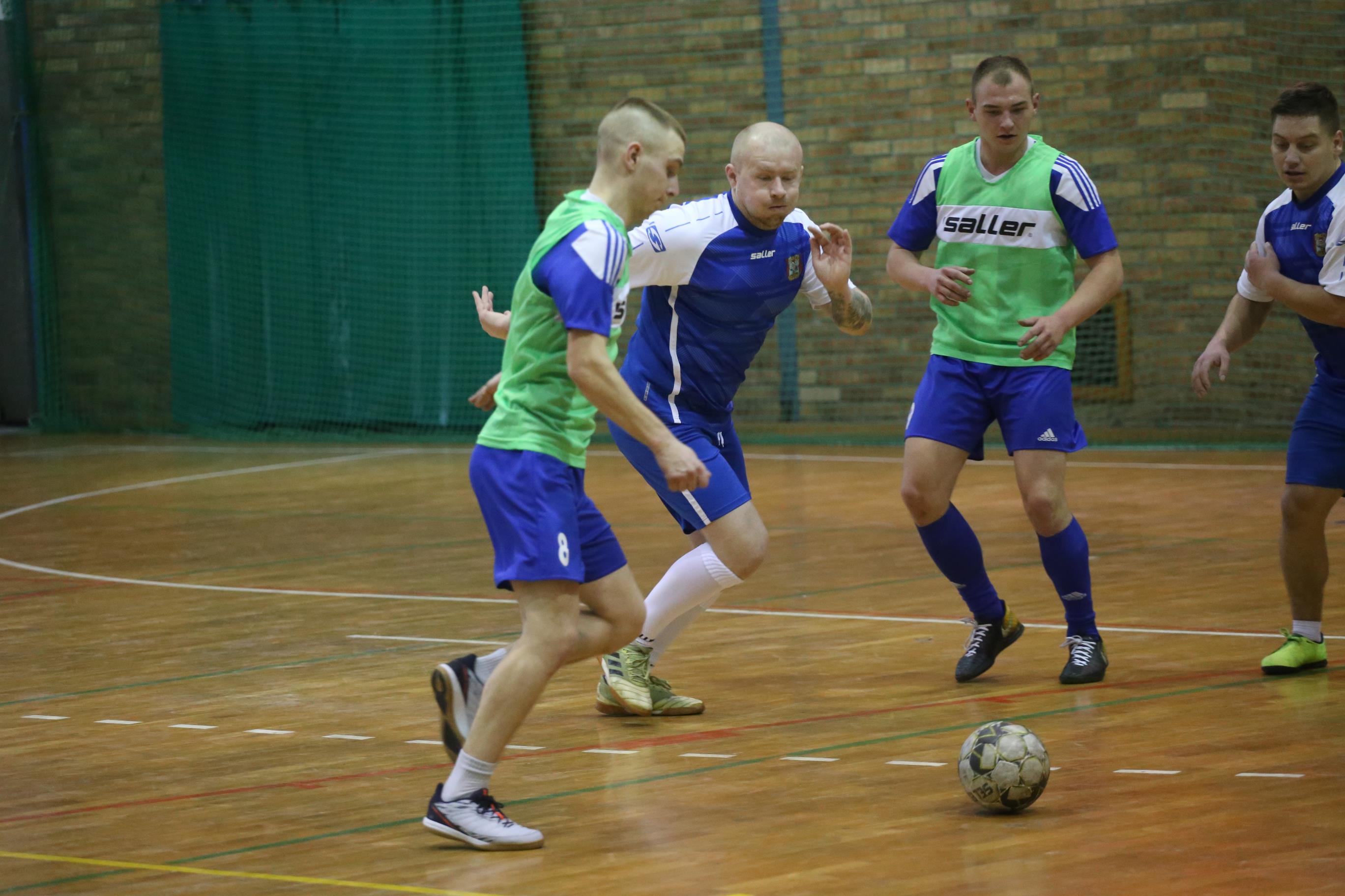 Legnicka Liga Halowa: Fire umocnił się na prowadzeniu