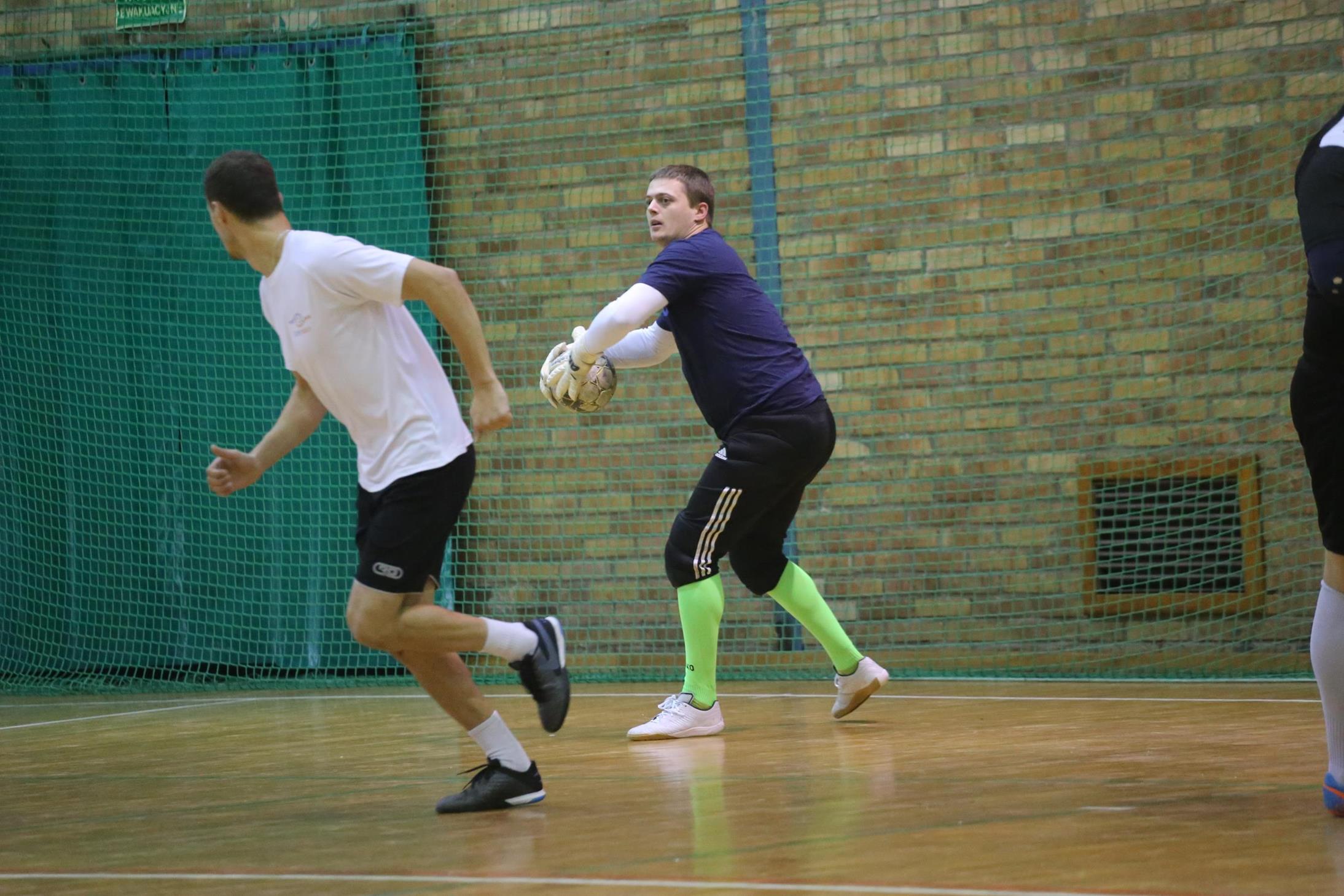 Legnicka Liga Halowa: Fire umocnił się na prowadzeniu