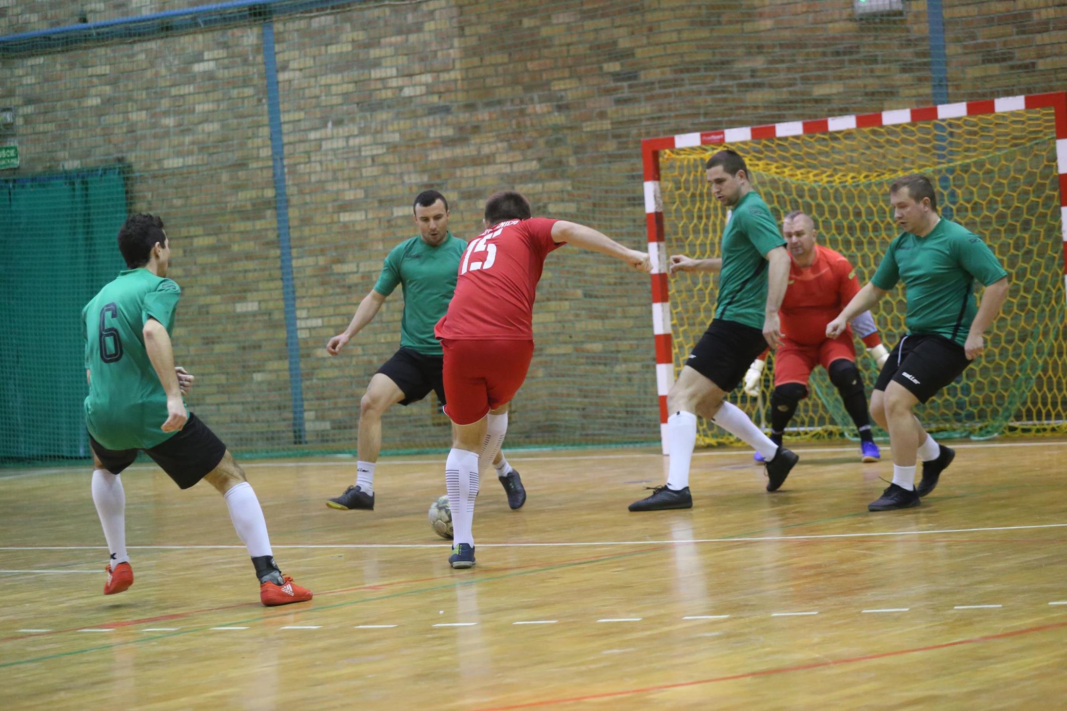 Legnicka Liga Halowa: Fire umocnił się na prowadzeniu