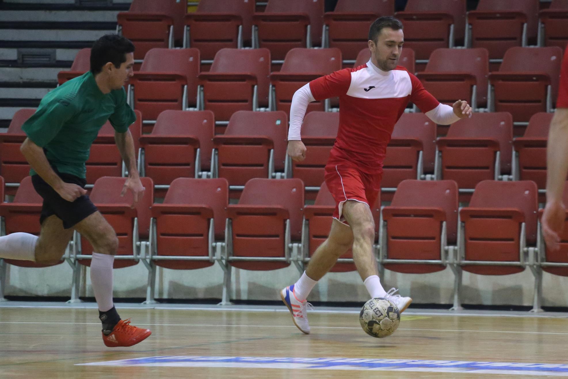 Legnicka Liga Halowa: Fire umocnił się na prowadzeniu