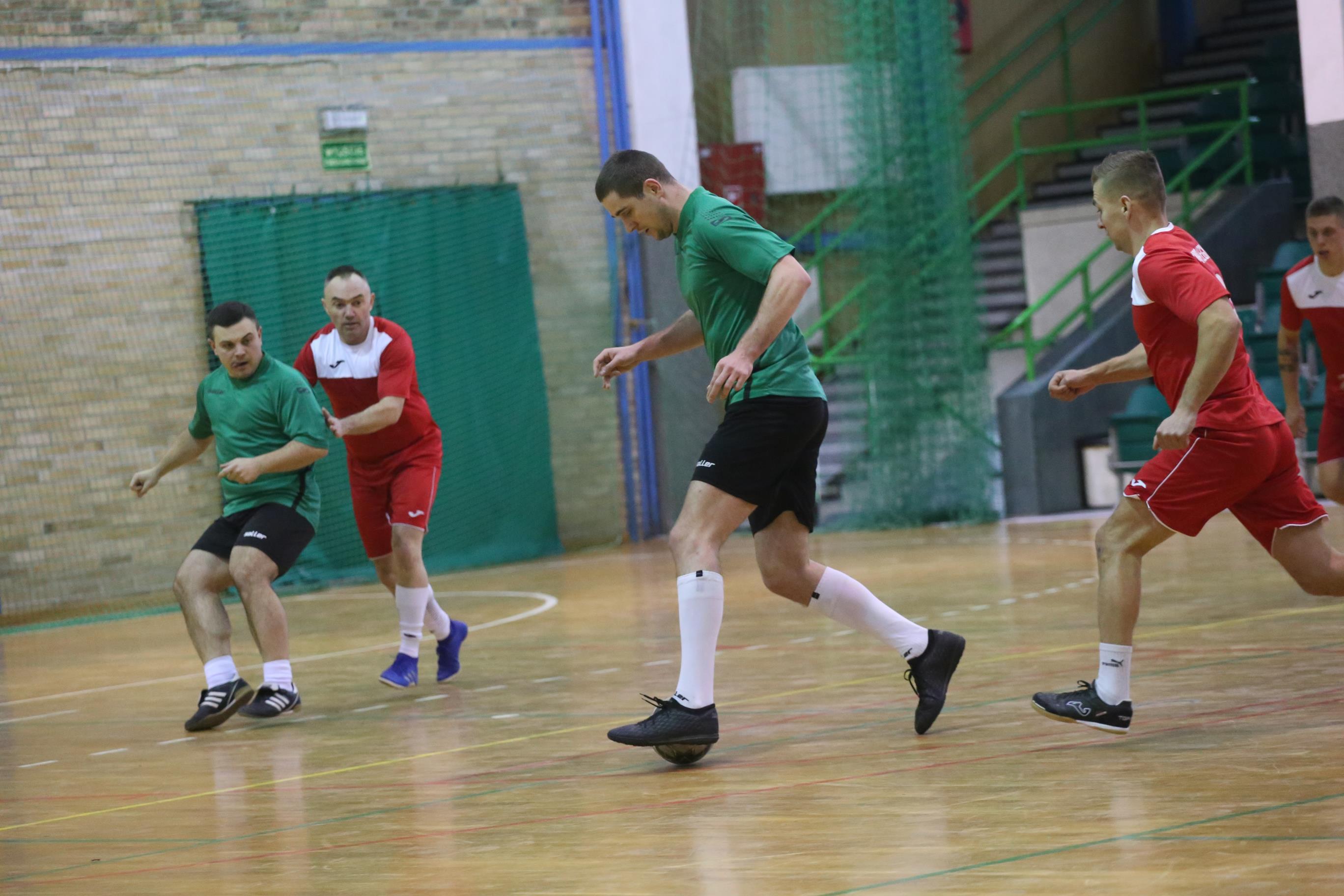 Legnicka Liga Halowa: Fire umocnił się na prowadzeniu