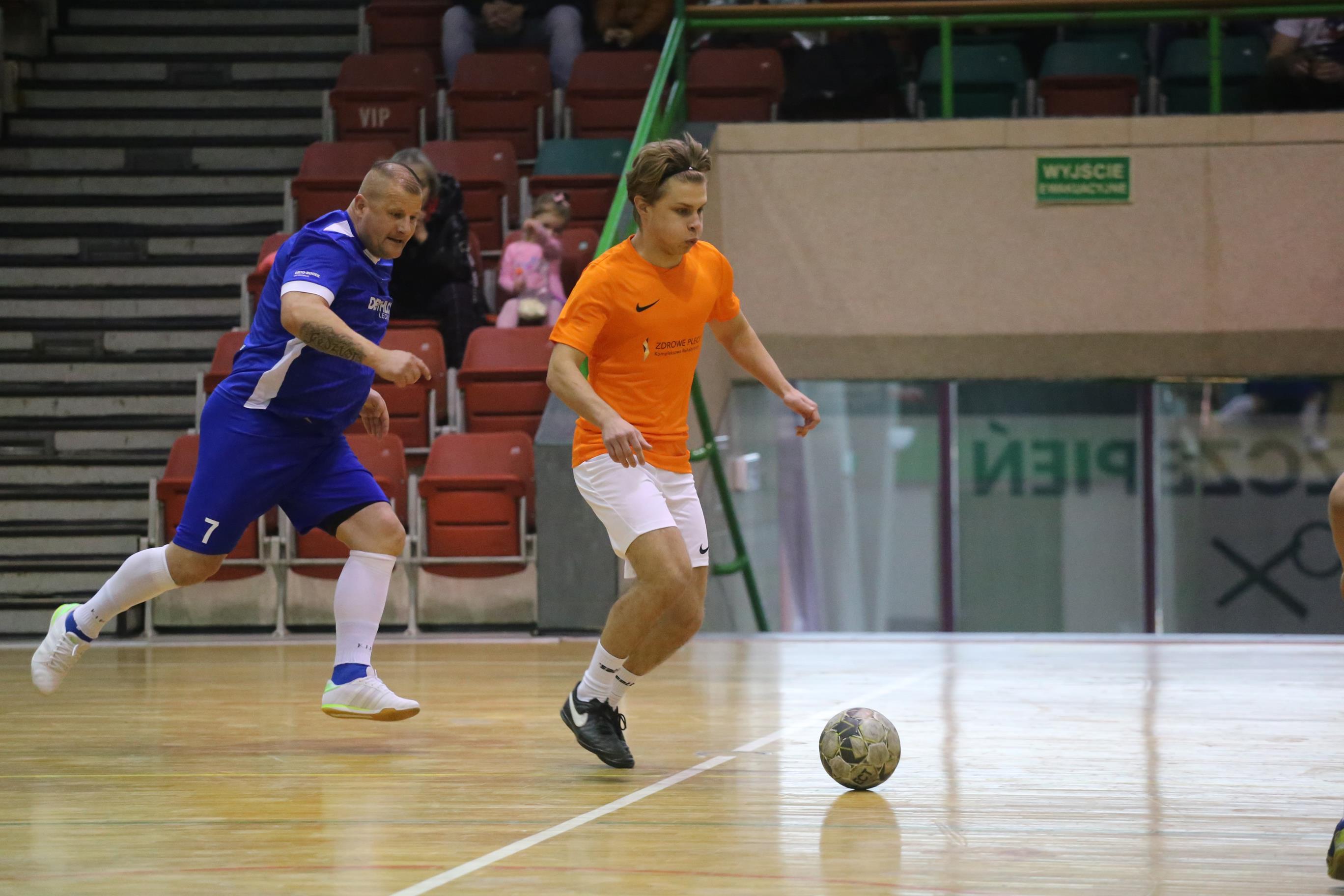 Legnicka Liga Halowa: Fire umocnił się na prowadzeniu