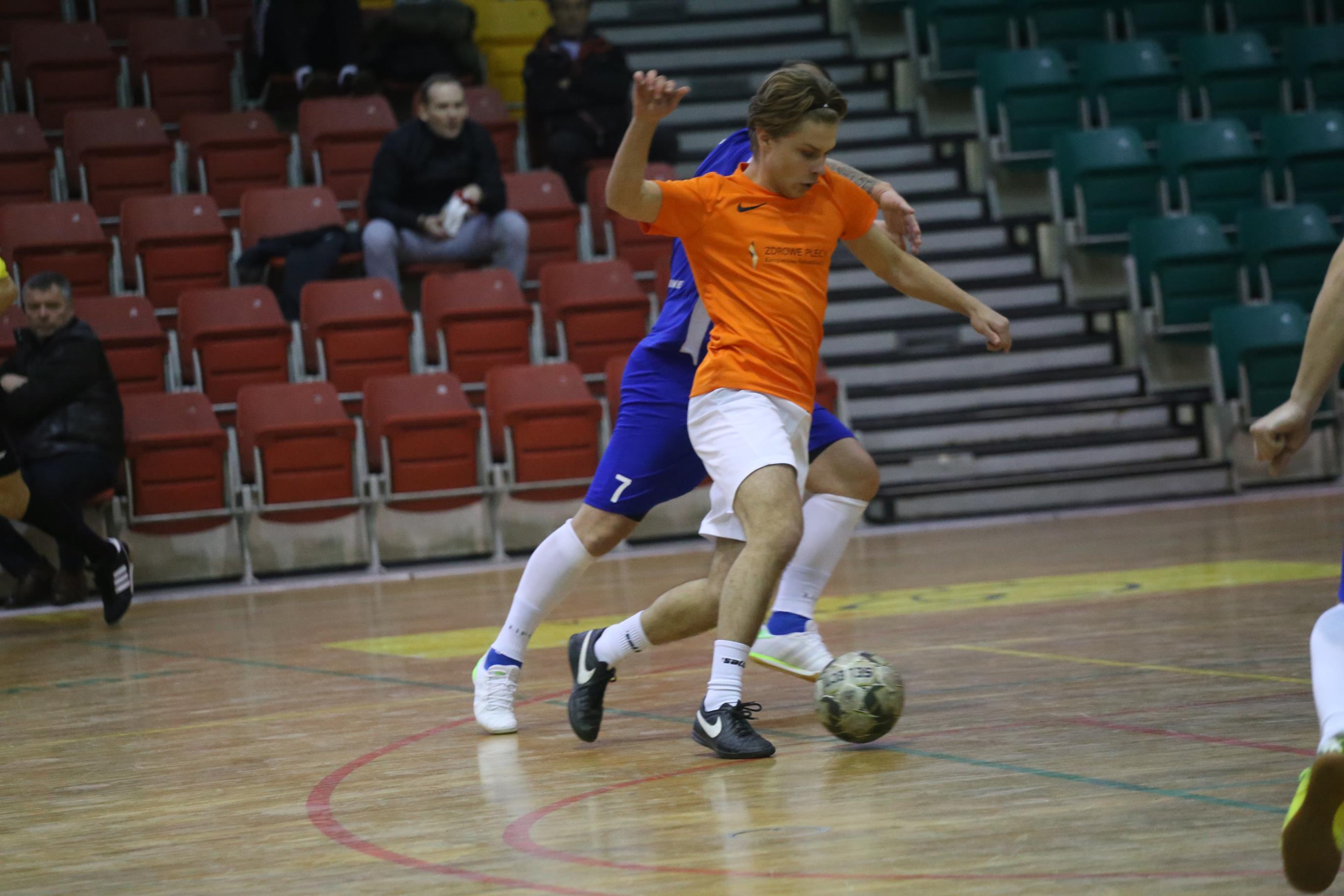 Legnicka Liga Halowa: Fire umocnił się na prowadzeniu