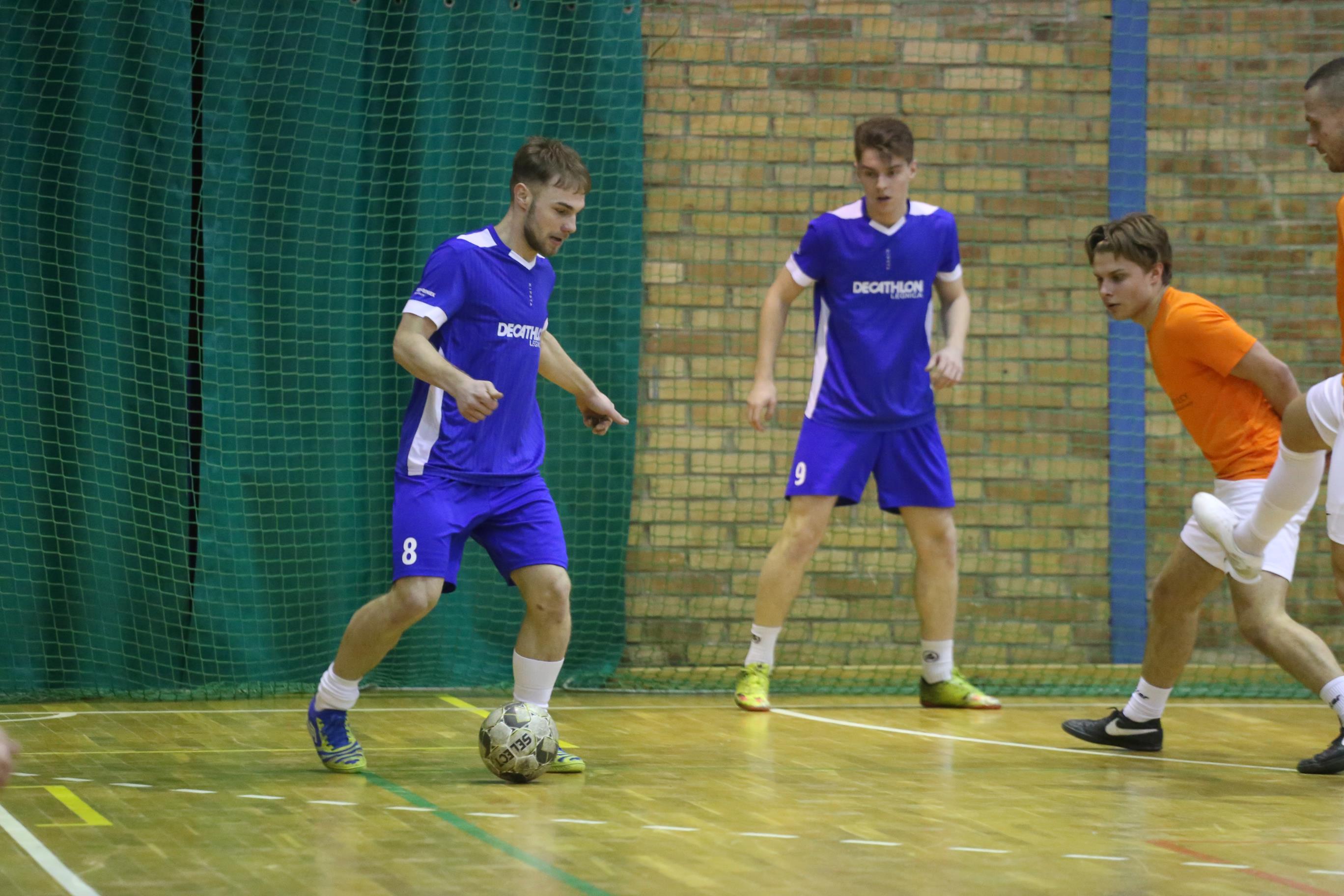 Legnicka Liga Halowa: Fire umocnił się na prowadzeniu
