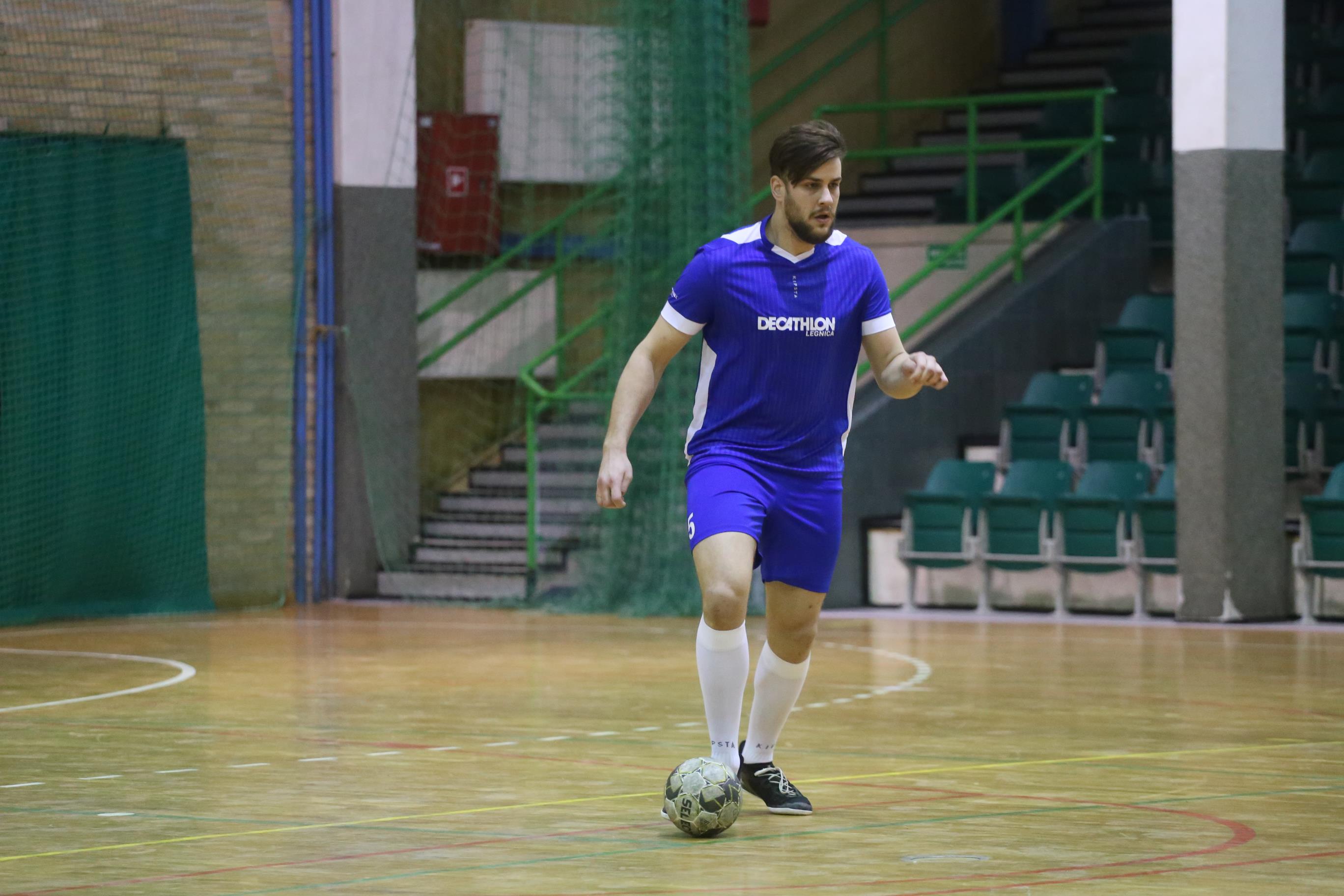 Legnicka Liga Halowa: Fire umocnił się na prowadzeniu